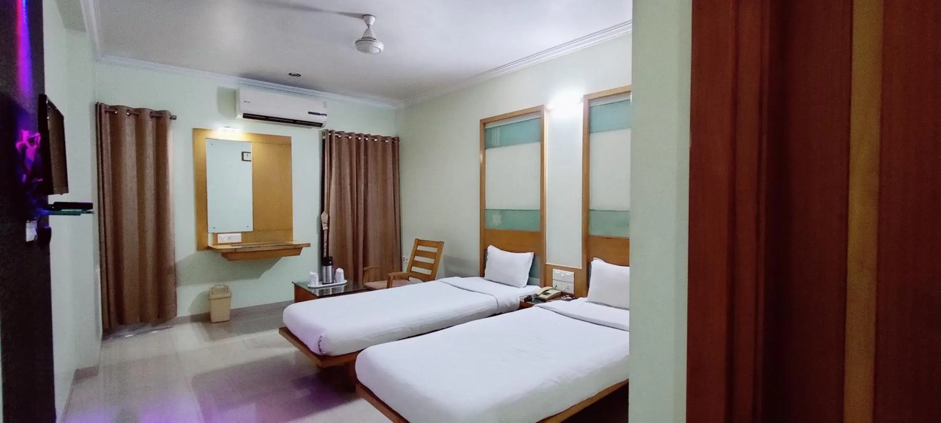 Standard Double Room - single occupancy in Hotel Easy Retreat Standard Double Room - single occupancy in Hotel Easy Retreat