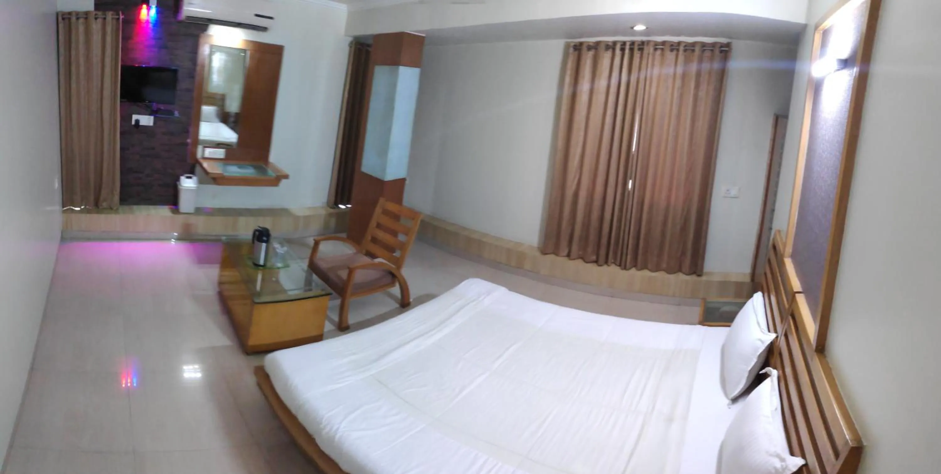 Bed in Hotel Easy Retreat