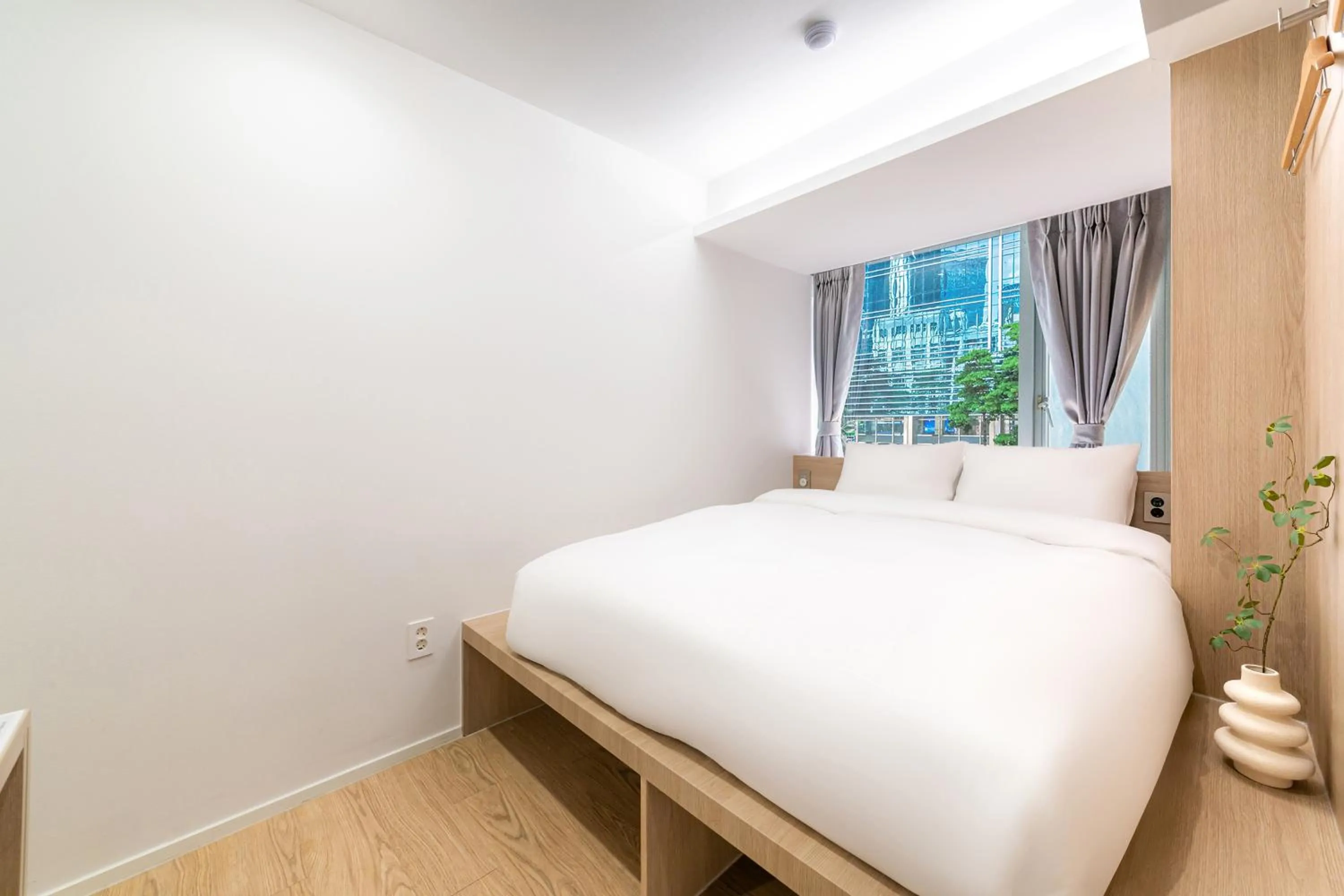 Photo of the whole room, Bed in Hi Stay Myeongdong