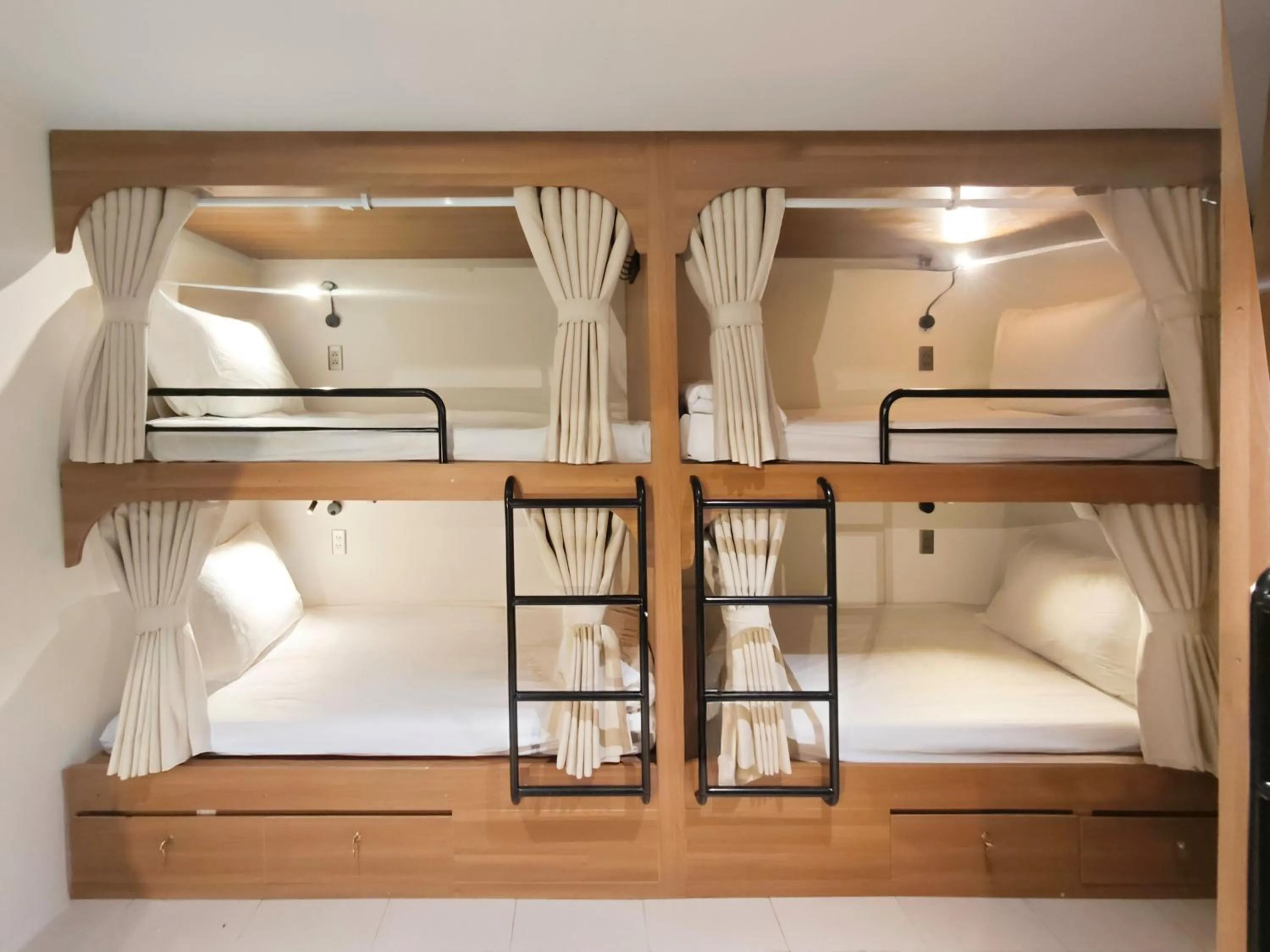 bunk bed, Bed in Sujet Beach Hotel and Apartment Danang by Haviland