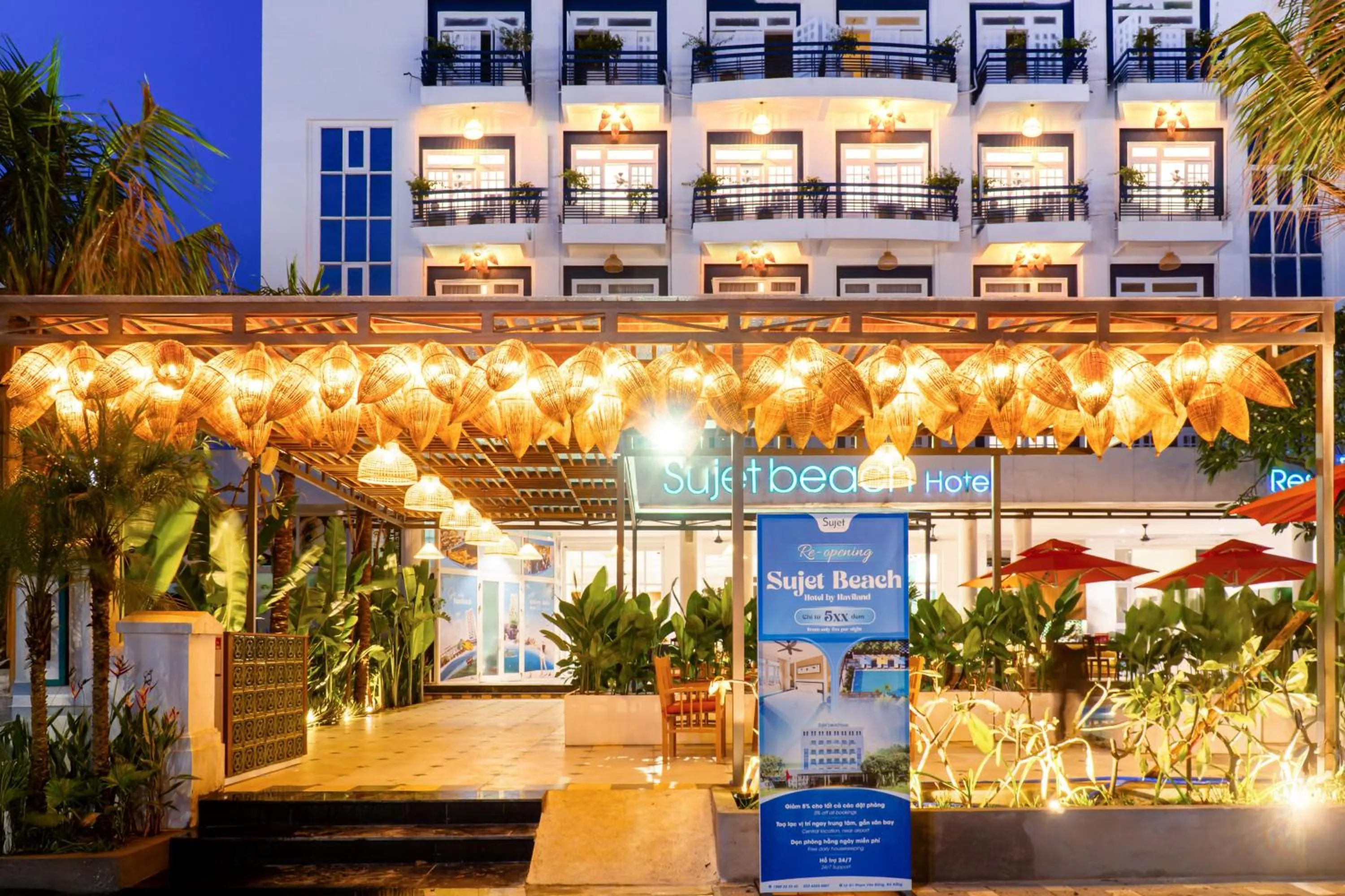 Night in Sujet Beach Hotel and Apartment Danang by Haviland