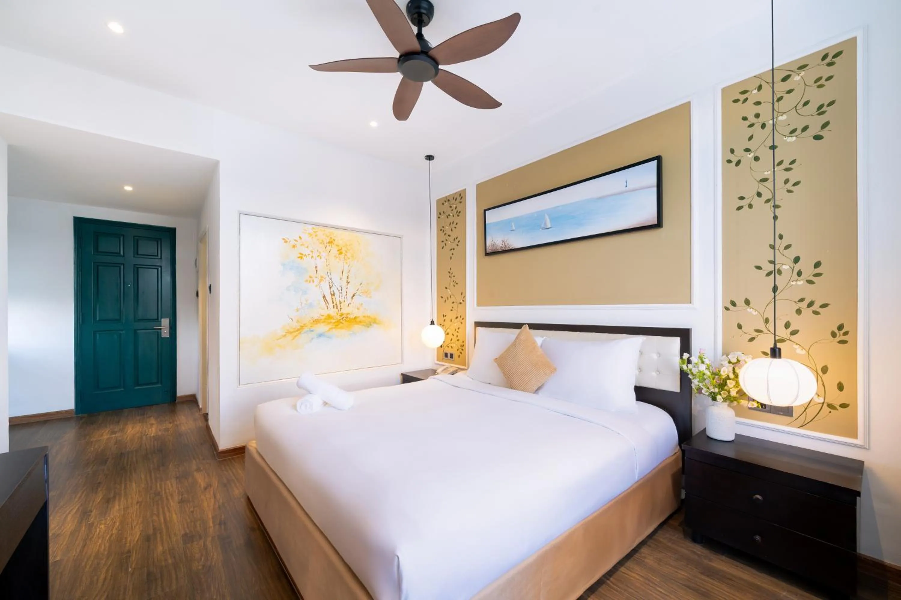 Bedroom, Bed in Sujet Beach Hotel and Apartment Danang by Haviland