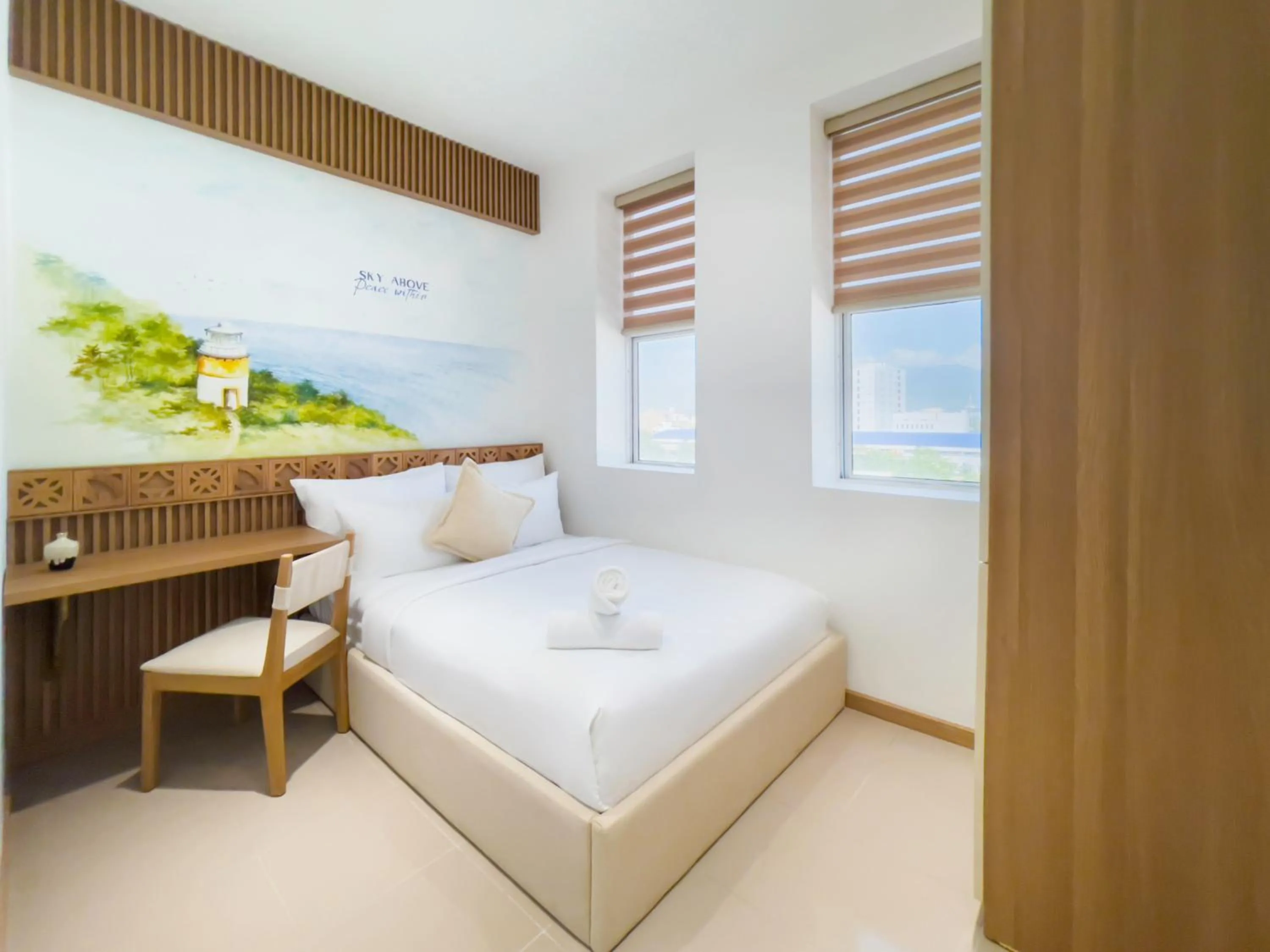 Bedroom, Bed in Sujet Beach Hotel and Apartment Danang by Haviland