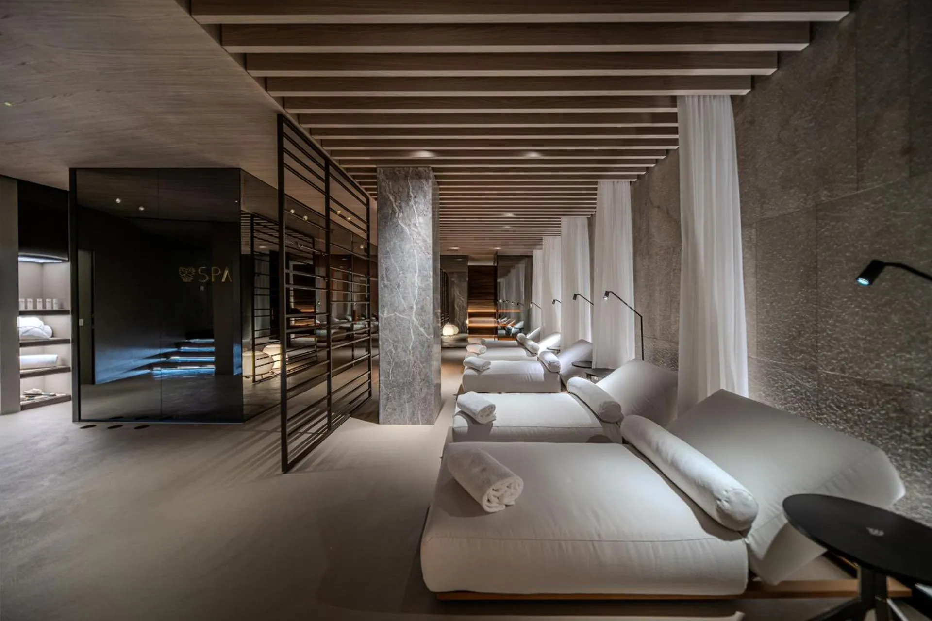 Spa and wellness centre/facilities in Grand Hotel Duchi d'Aosta