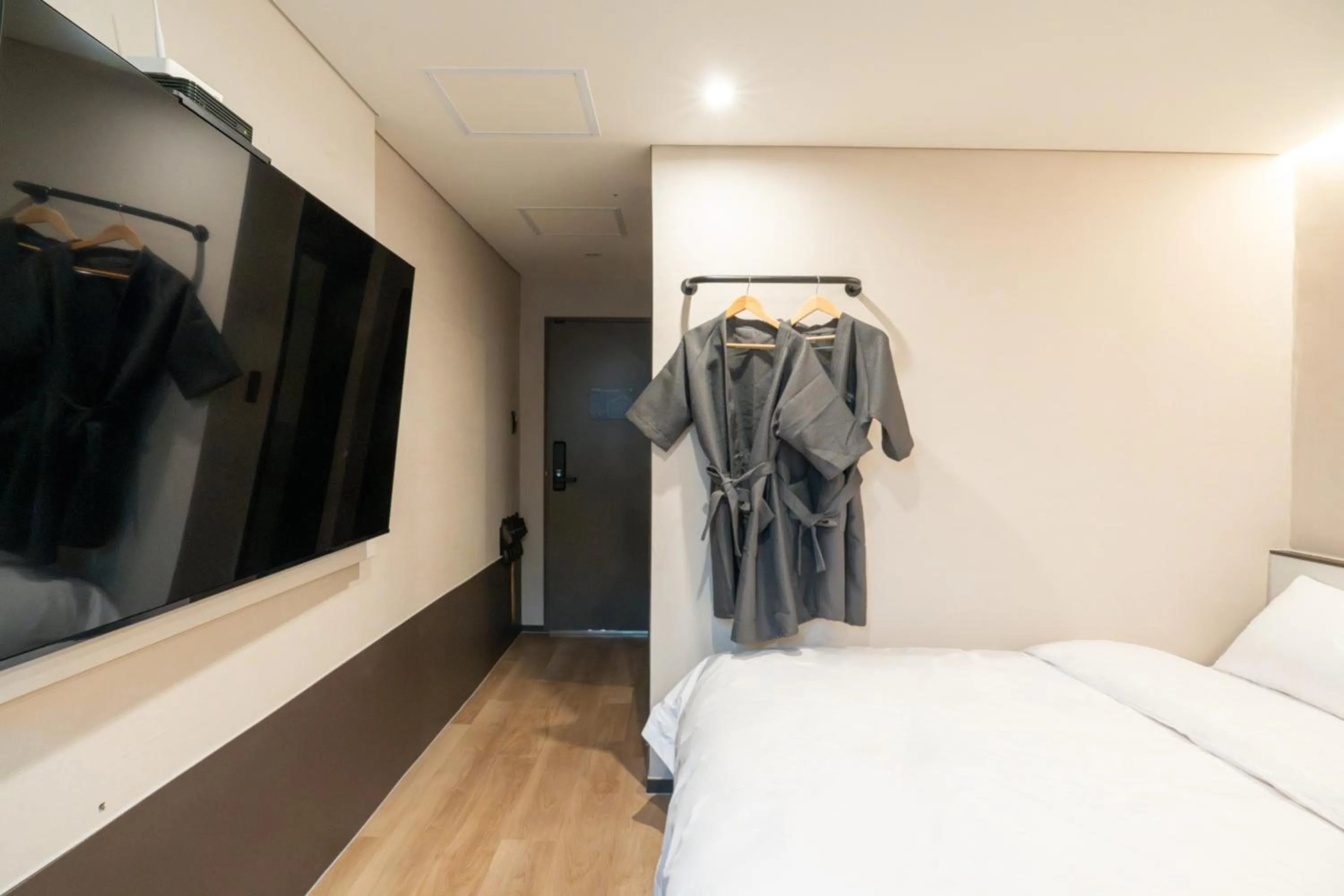 Bed in Dongdaemun Tourist Hotel