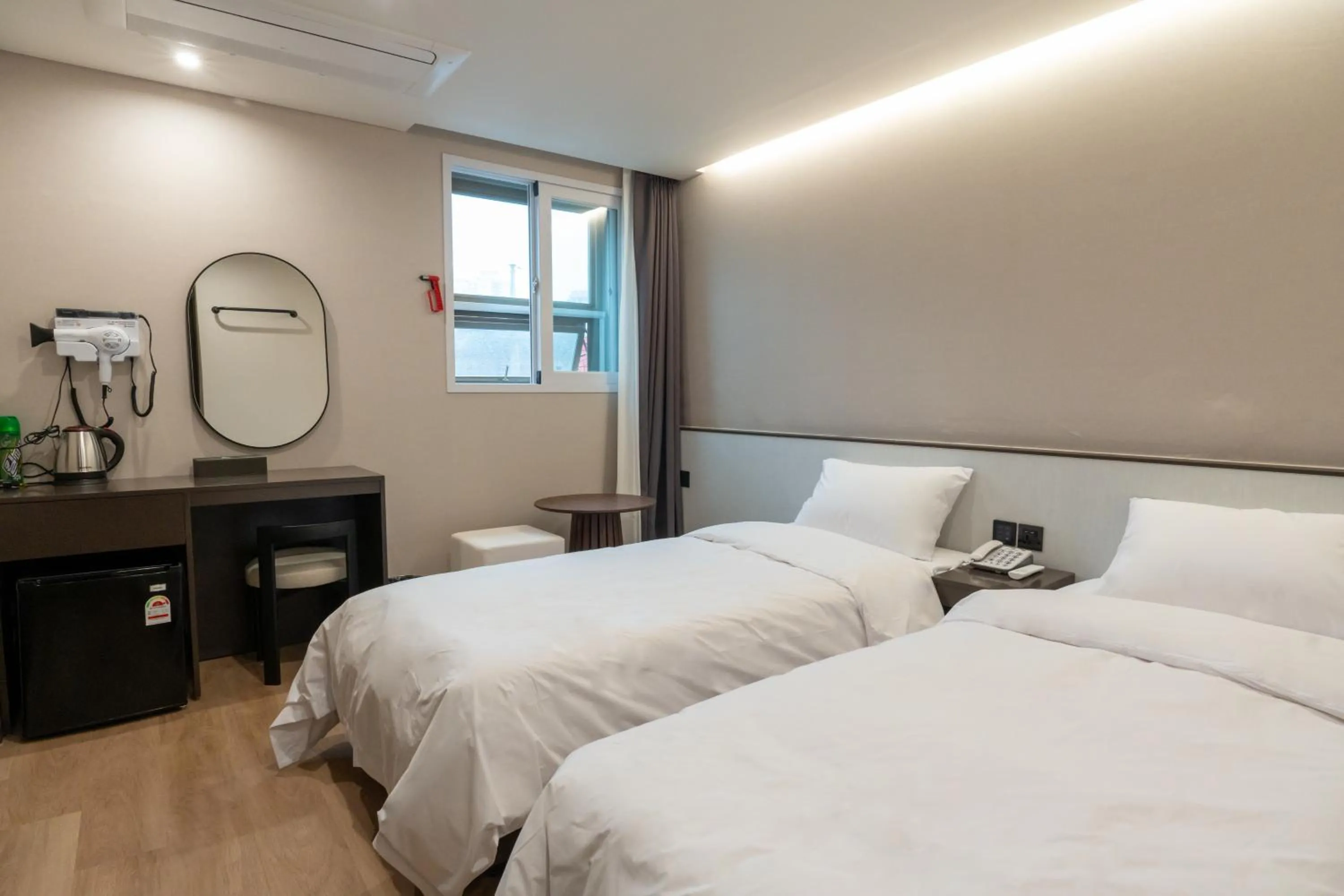 Bed in Dongdaemun Tourist Hotel