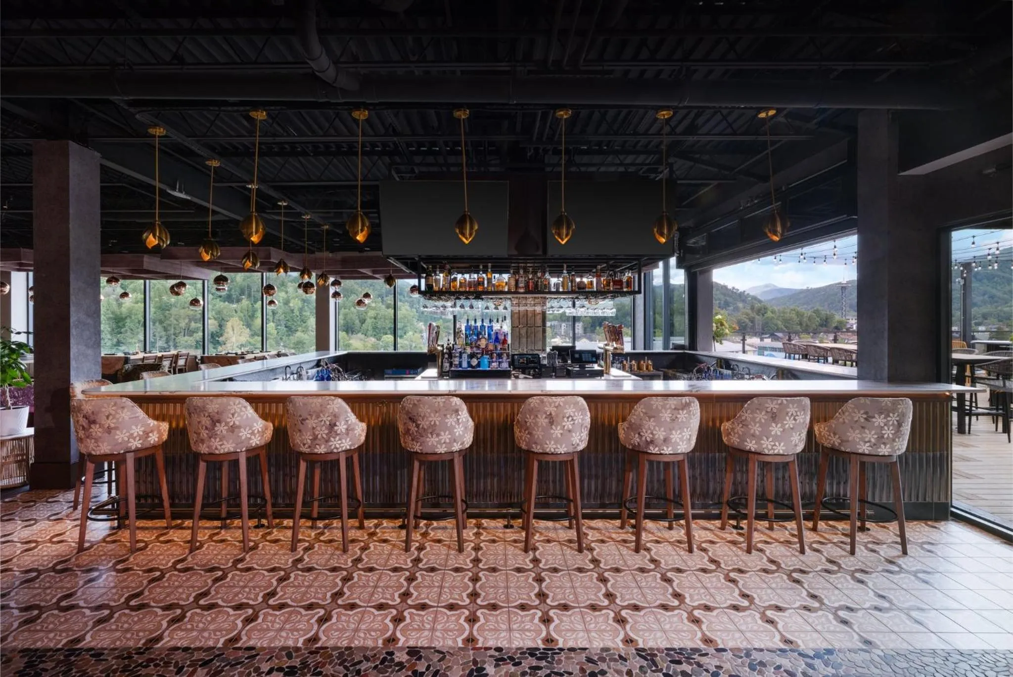 Lounge or bar in Hotel Indigo Gatlinburg Downtown by IHG