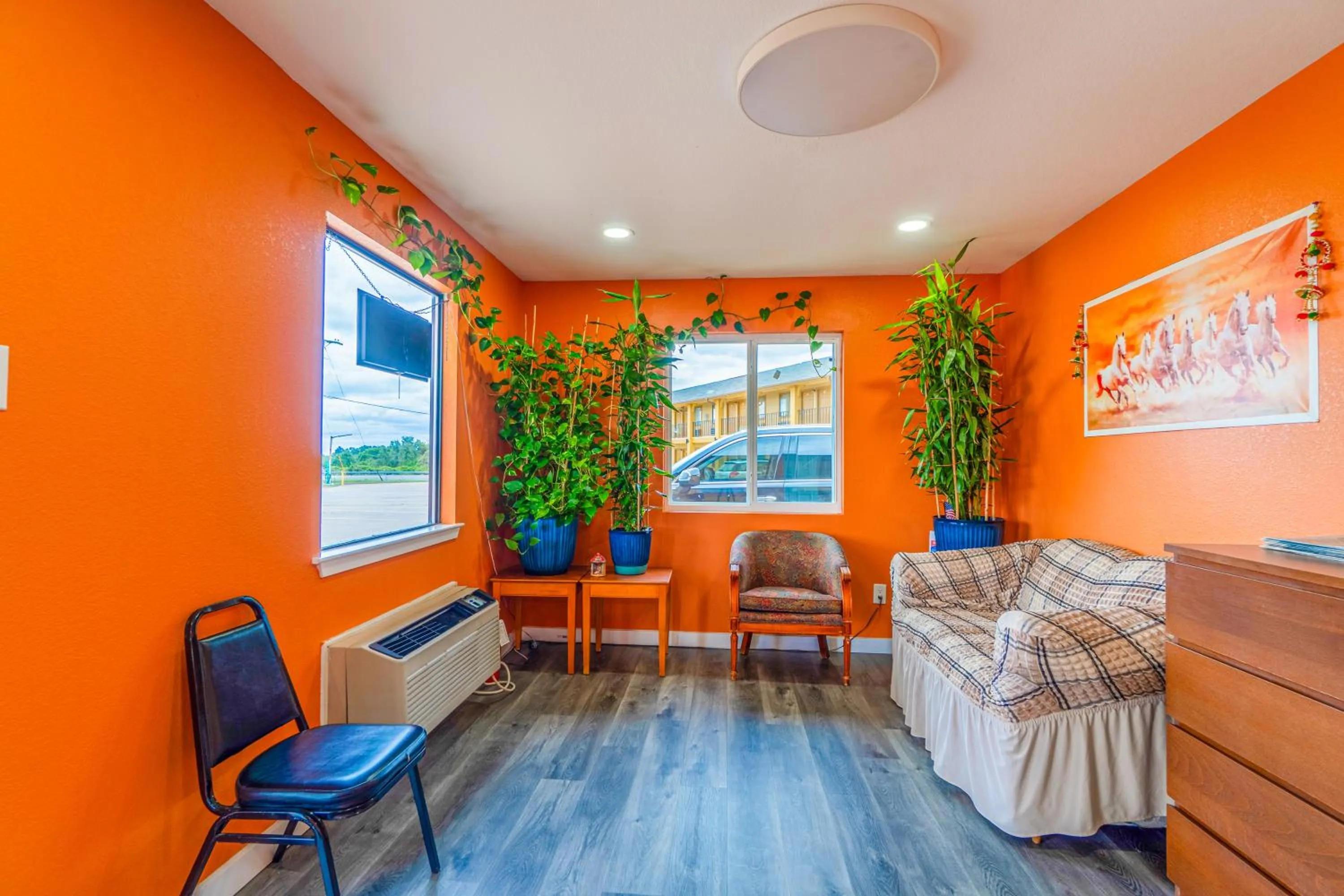 Lobby or reception in Regency Inn By OYO Rockdale TX