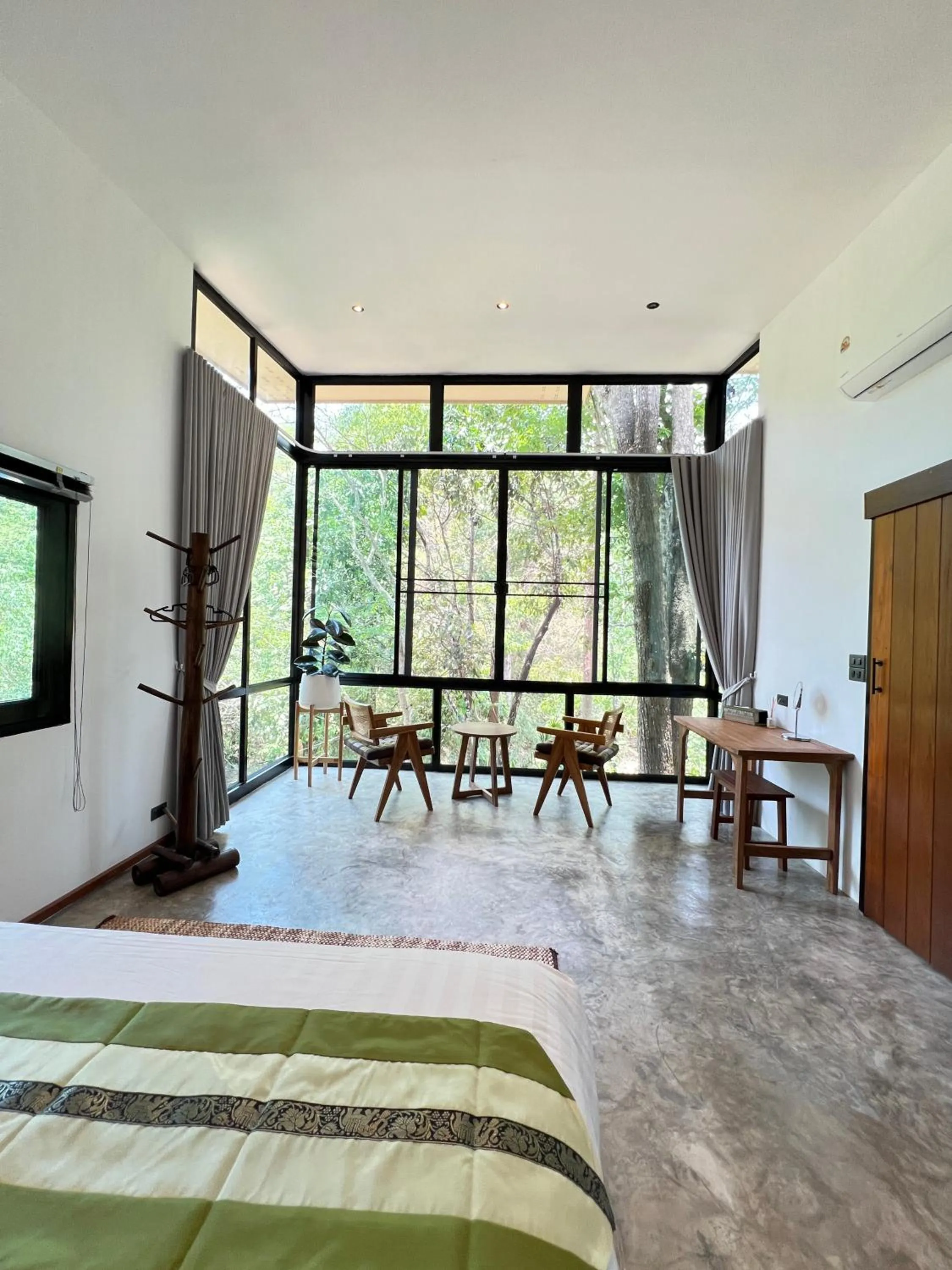 Bed in Plern Malee Resort