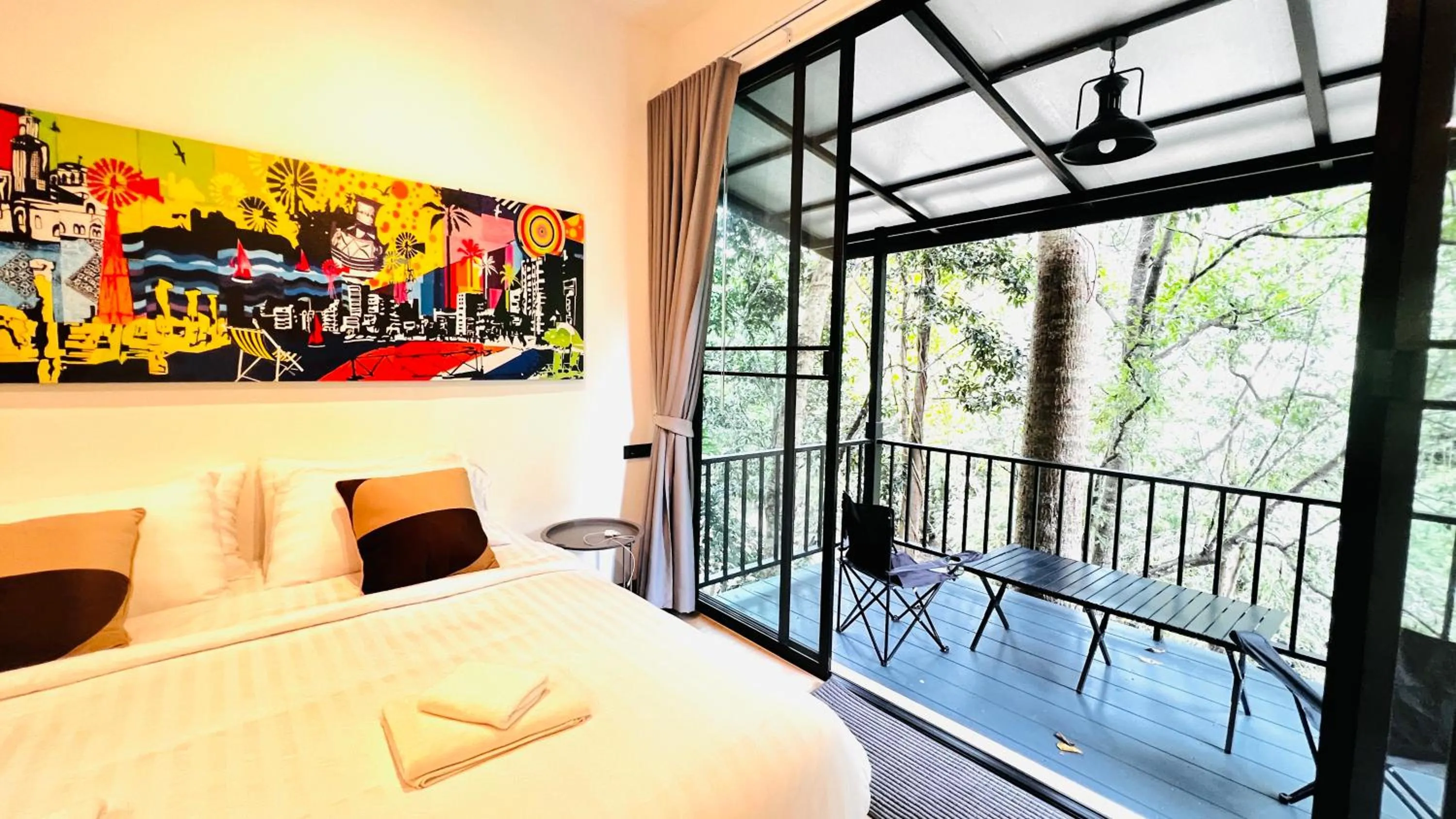 Bed in Plern Malee Resort