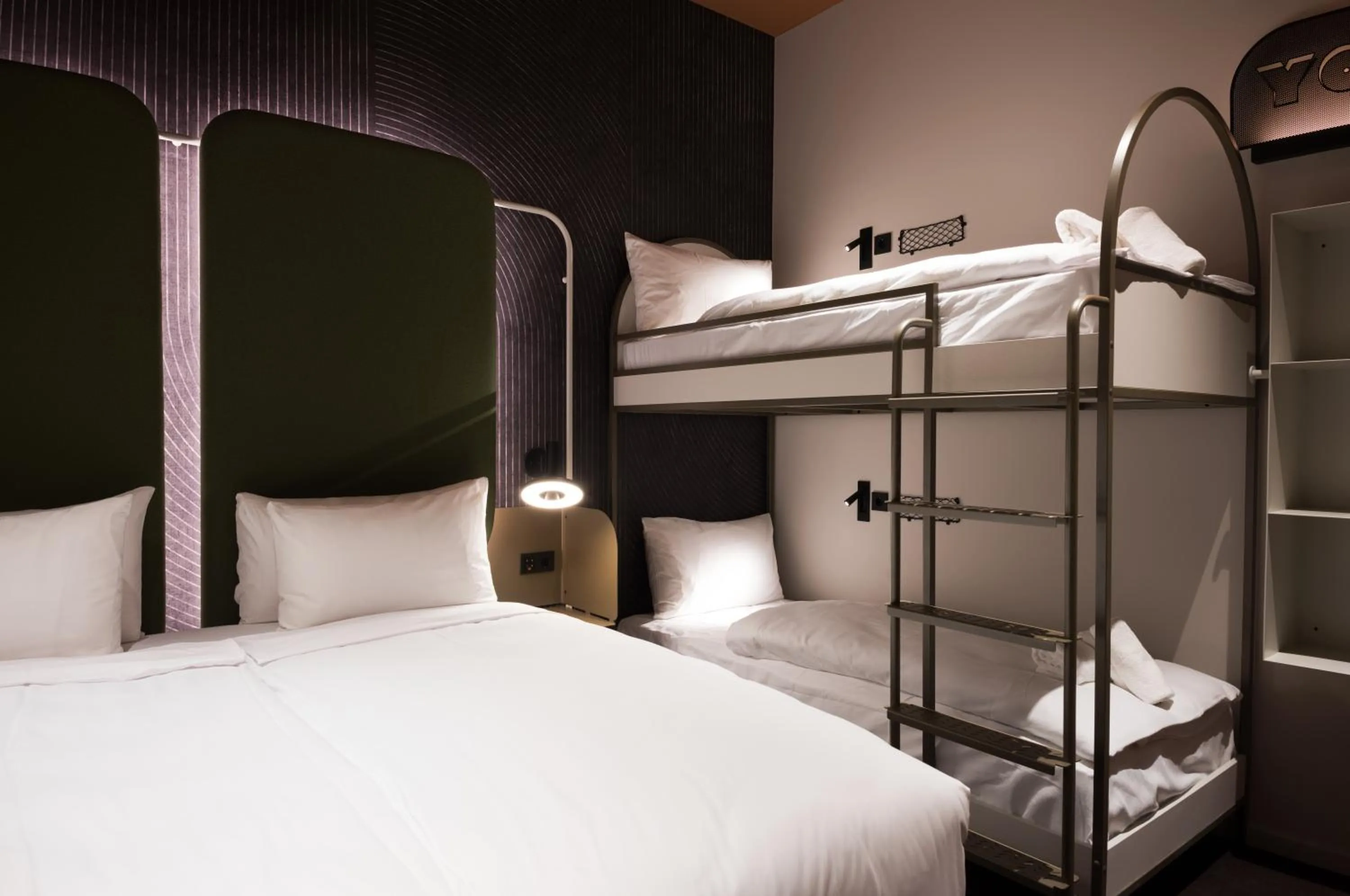 Bedroom, Bed in You Hotel Budapest - Handwritten Collection