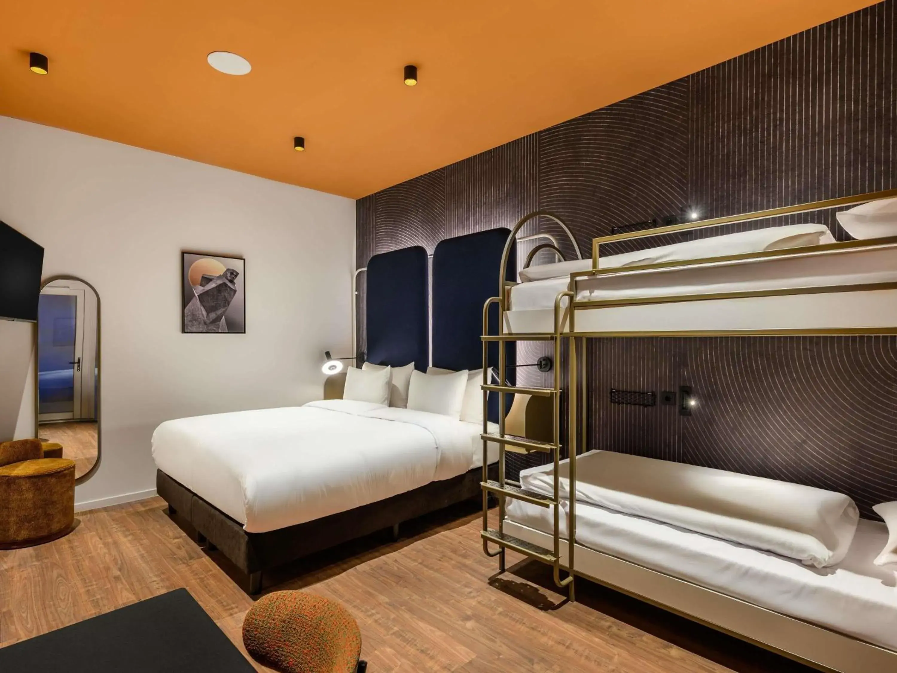 Apartment with One Double Bed and One Bunk Bed in You Hotel Budapest - Handwritten Collection Apartment with One Double Bed and One Bunk Bed in You Hotel Budapest - Handwritten Collection