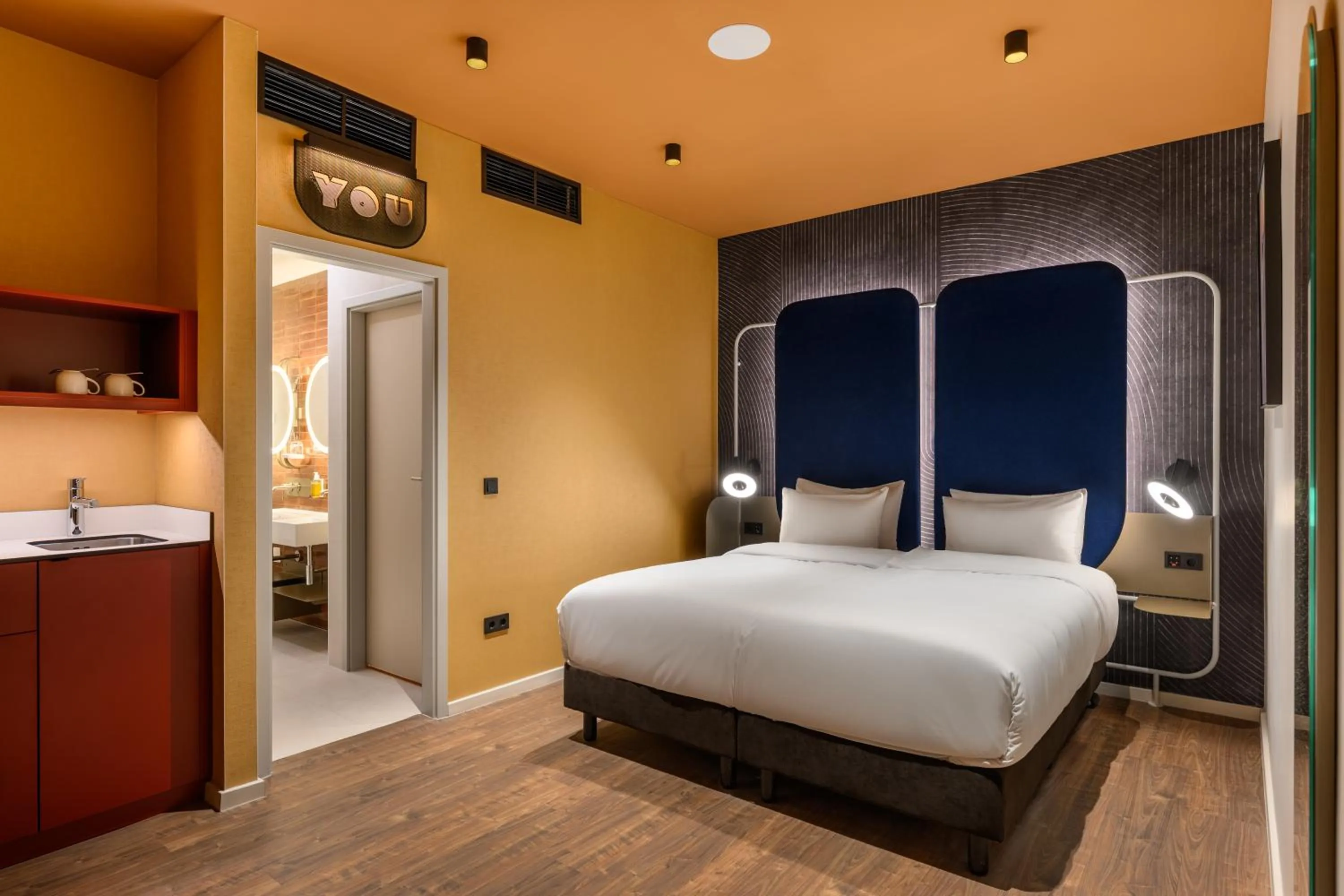 Bed in You Hotel Budapest - Handwritten Collection