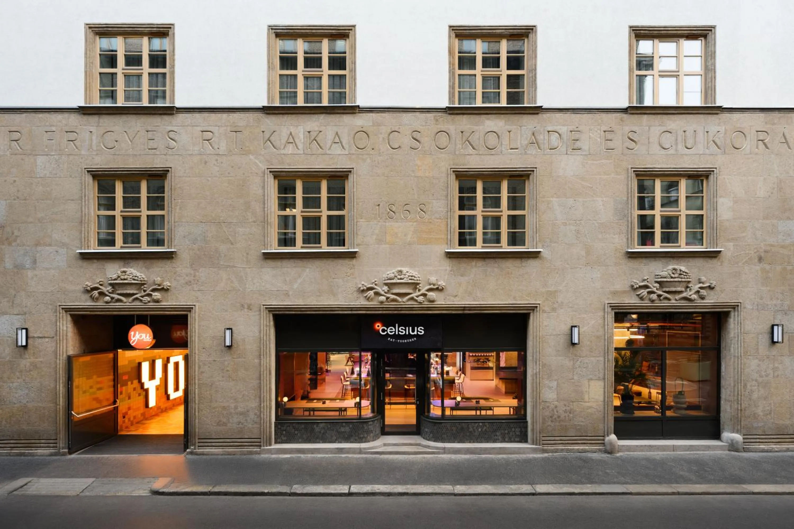 Property building in You Hotel Budapest - Handwritten Collection