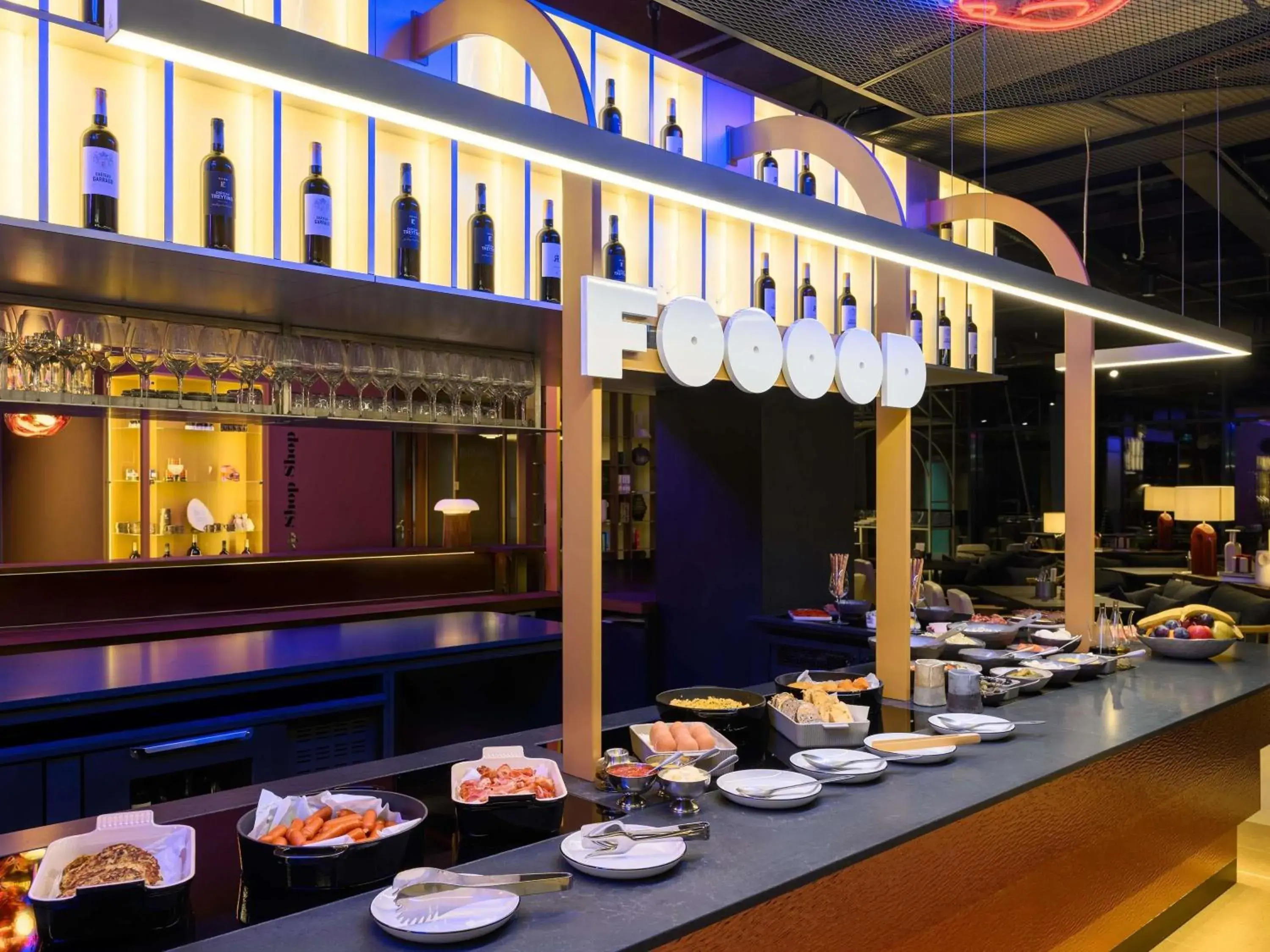 Restaurant/places to eat in You Hotel Budapest - Handwritten Collection Restaurant/places to eat in You Hotel Budapest - Handwritten Collection