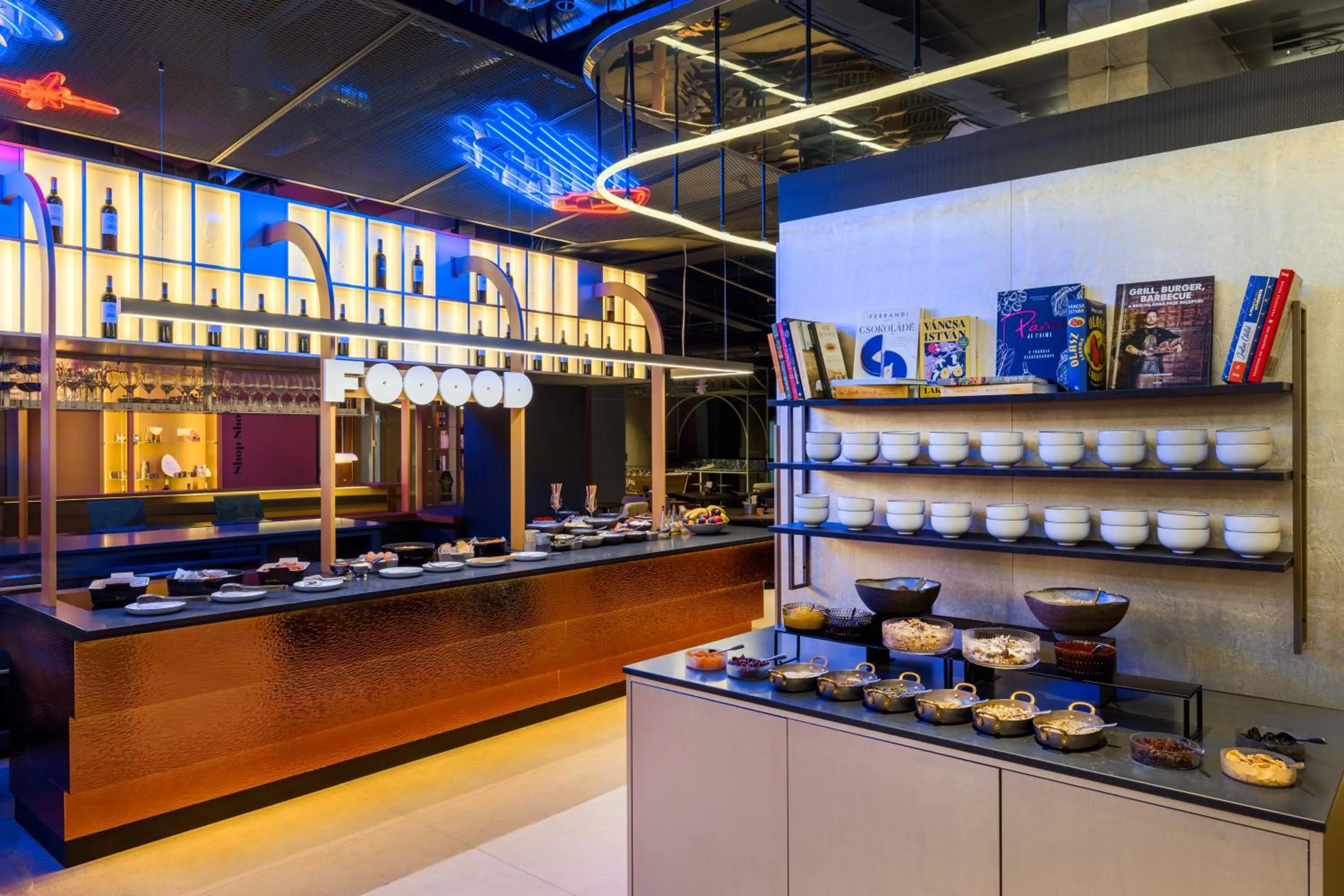 Breakfast in You Hotel Budapest - Handwritten Collection