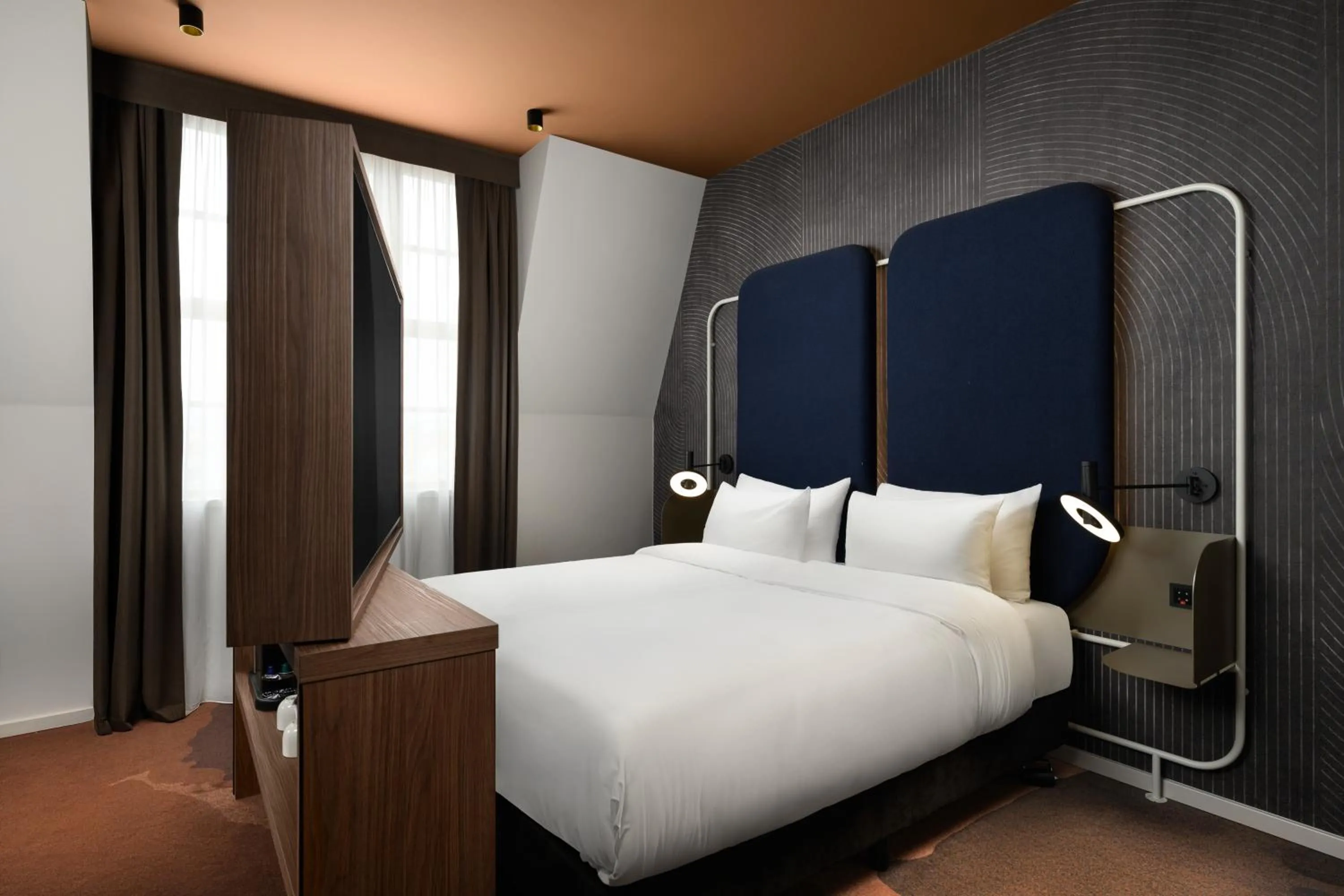 Bed in You Hotel Budapest - Handwritten Collection