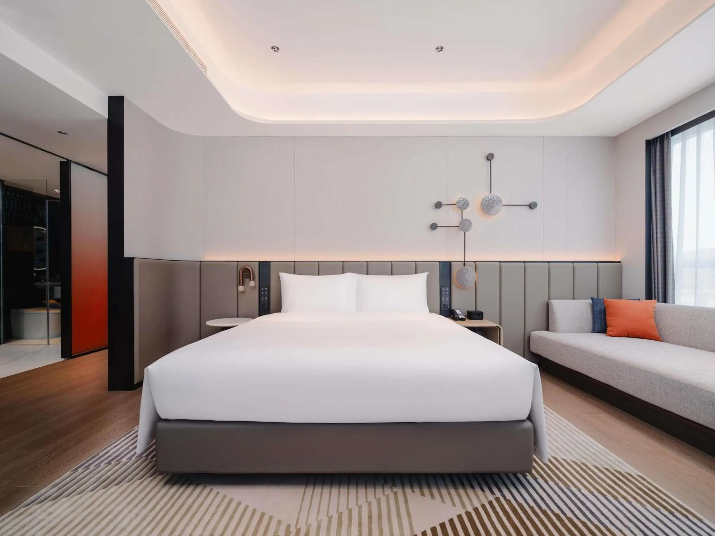 Executive Room with One King Bed and Mountain View in Novotel Xiamen Downtown Executive Room with One King Bed and Mountain View in Novotel Xiamen Downtown