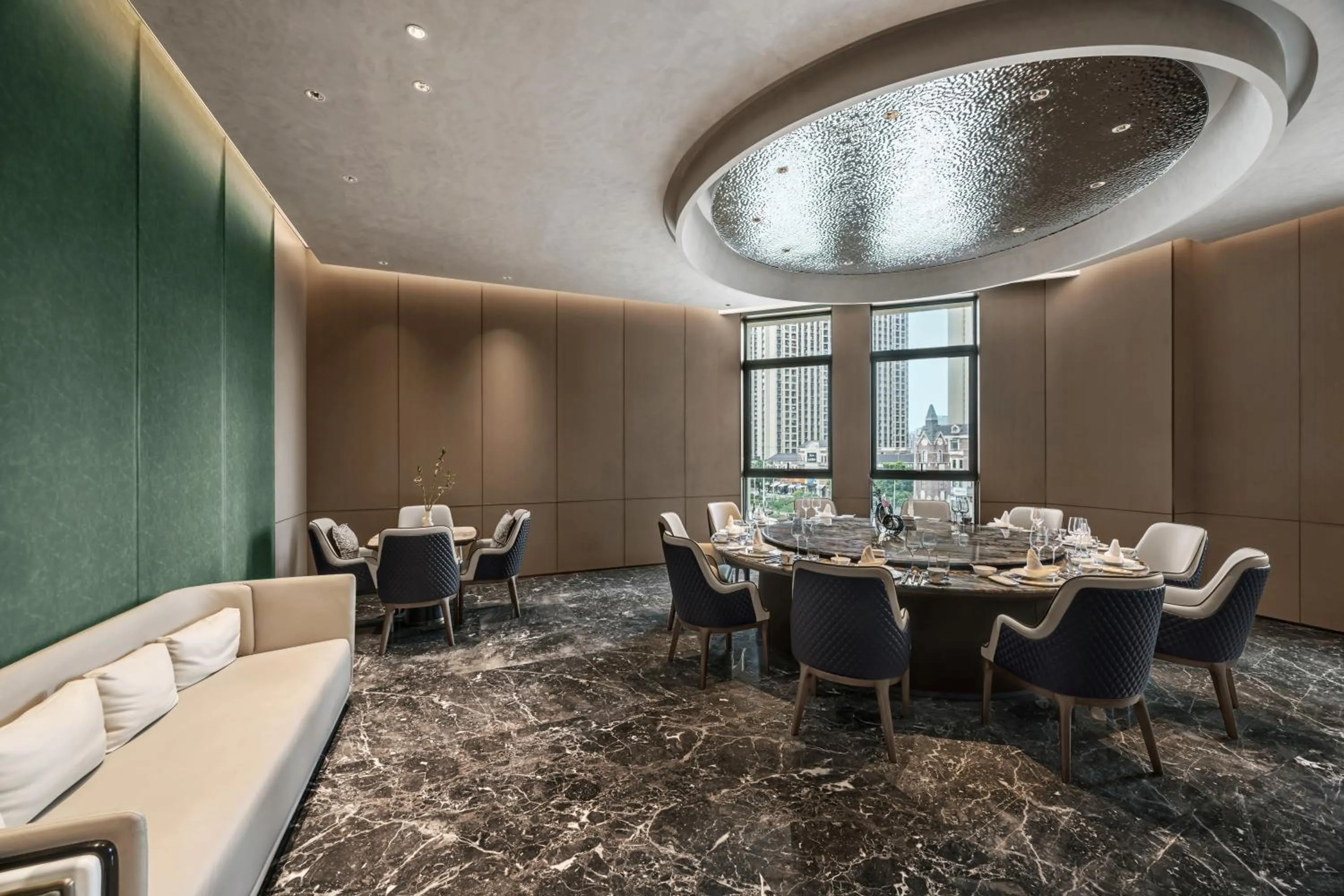 Restaurant/places to eat in Novotel Kunshan East