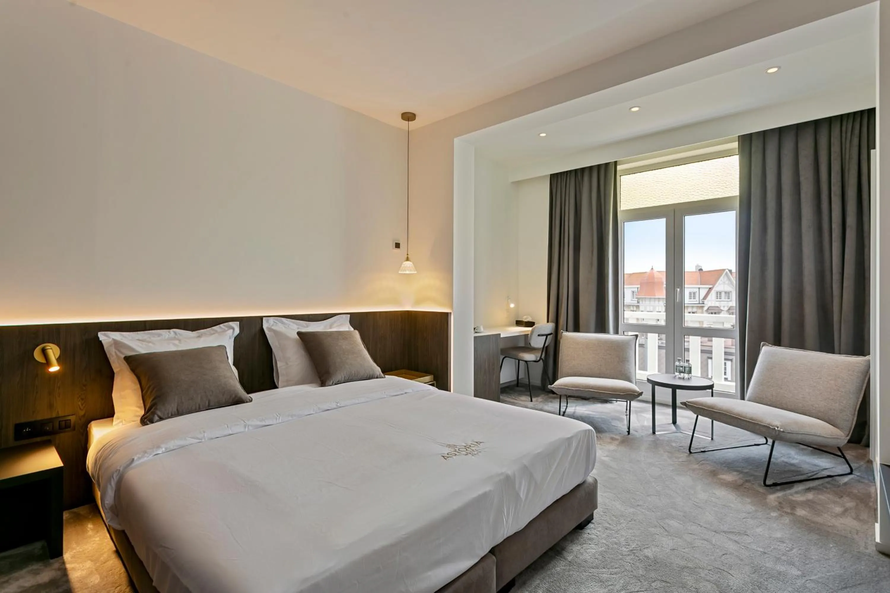 Photo of the whole room, Bed in Hotel Astoria