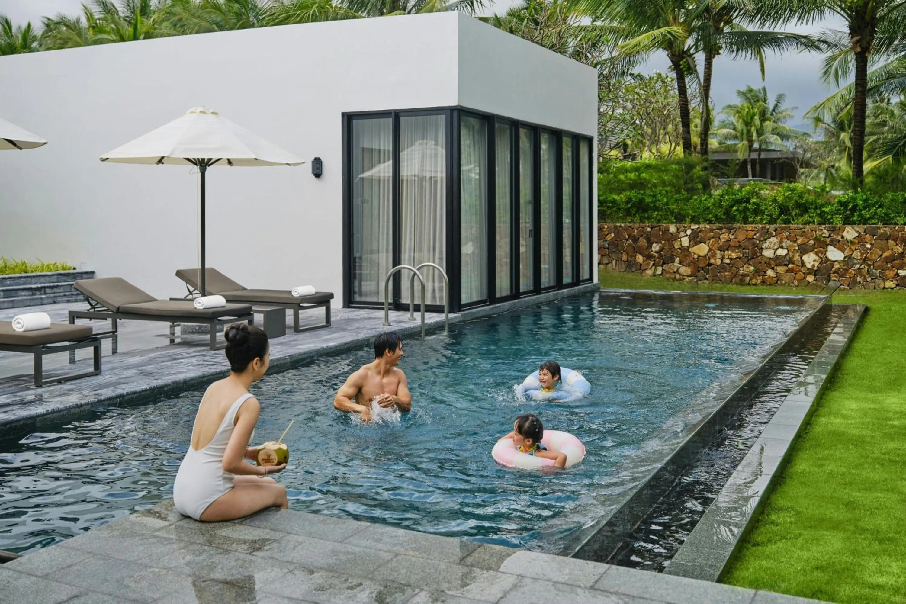 Swimming pool in JW Marriott Cam Ranh Bay Resort & Spa