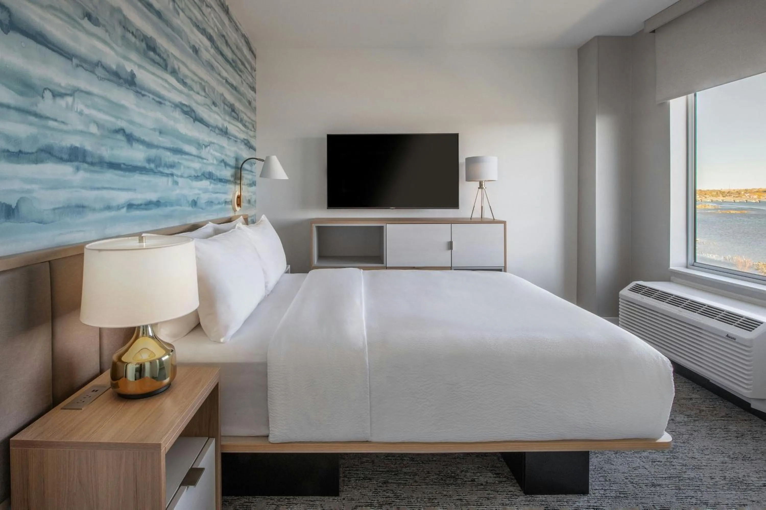 Bedroom, Bed in TownePlace Suites by Marriott Great Falls