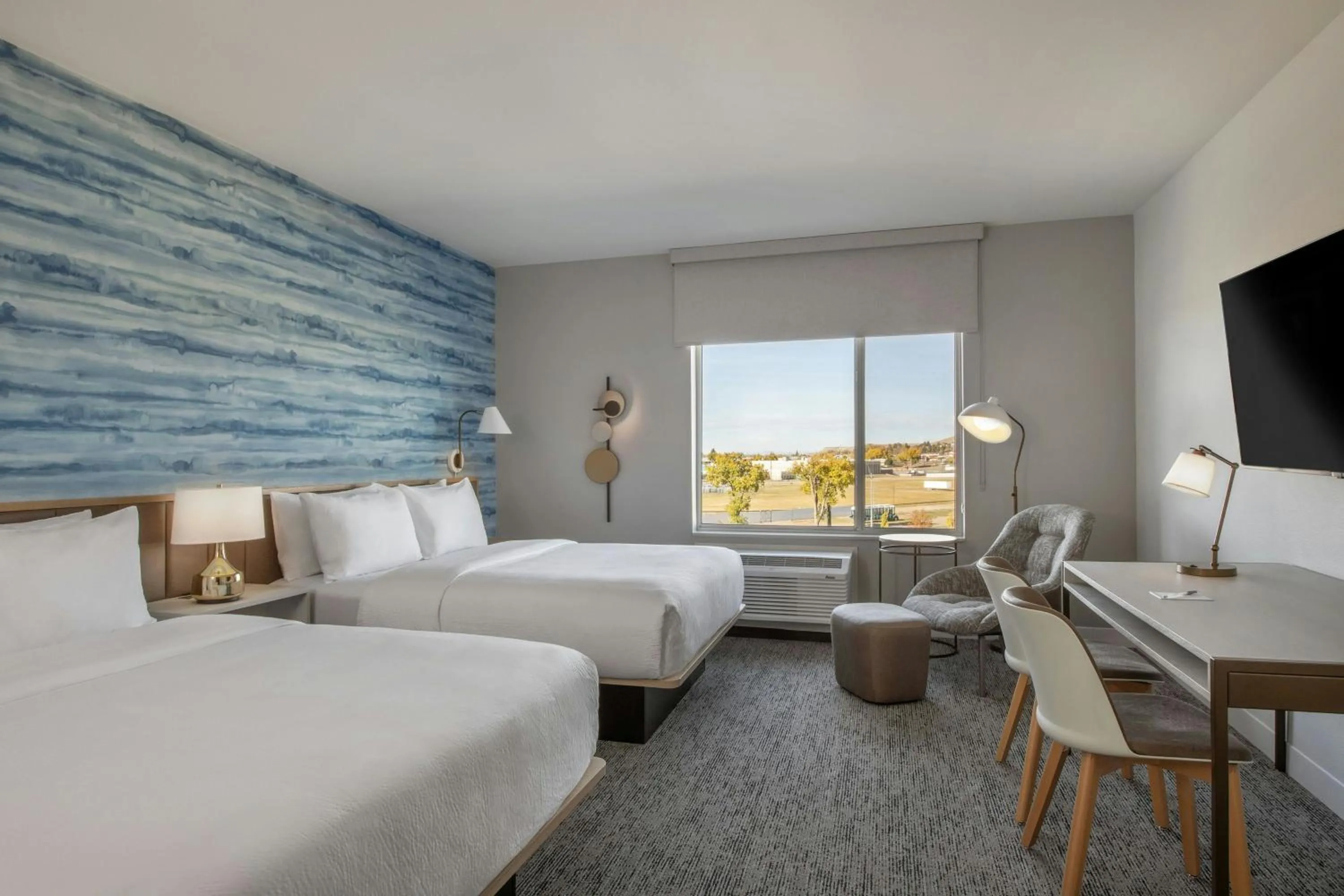 Photo of the whole room, Bed in TownePlace Suites by Marriott Great Falls