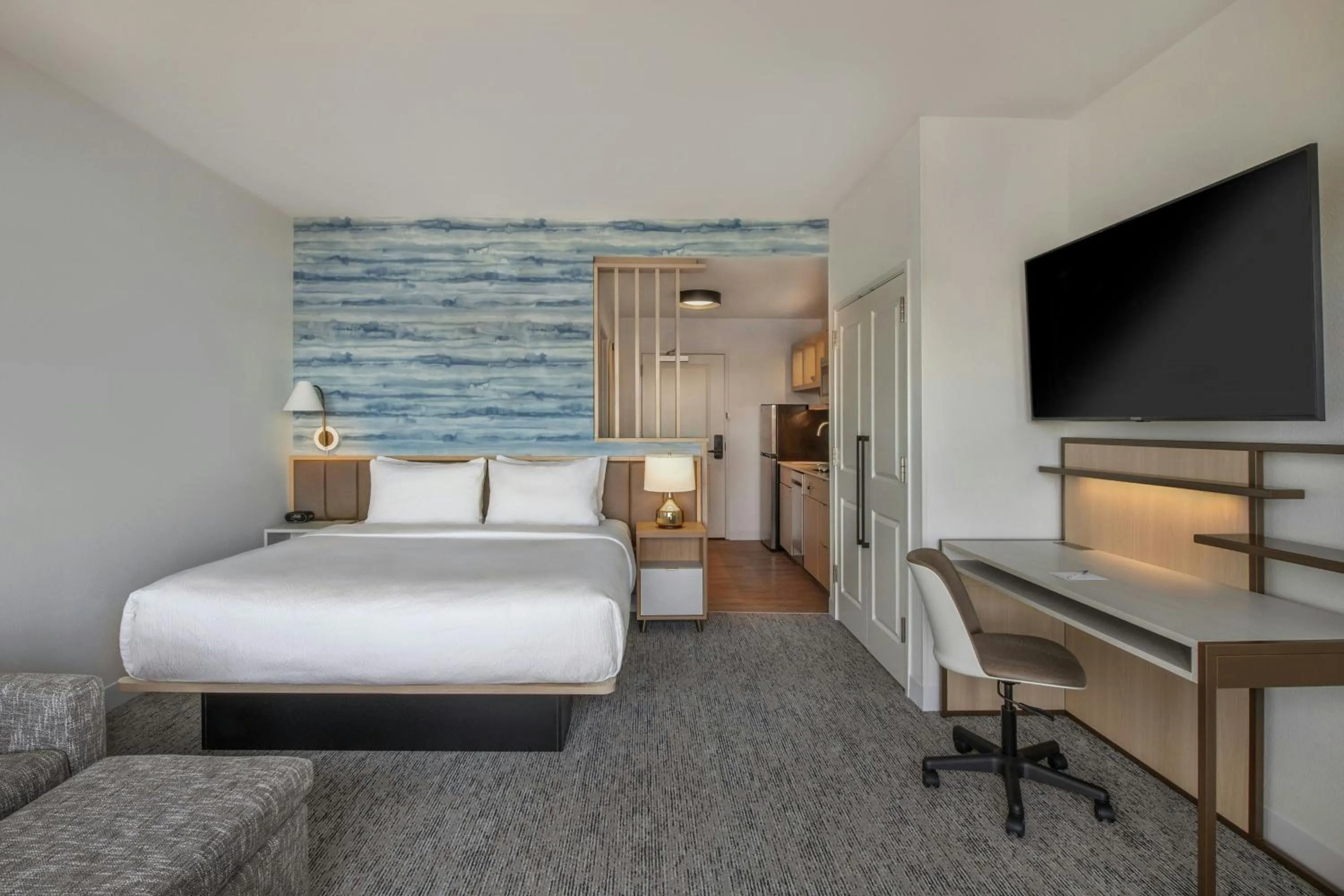 Photo of the whole room, Bed in TownePlace Suites by Marriott Great Falls