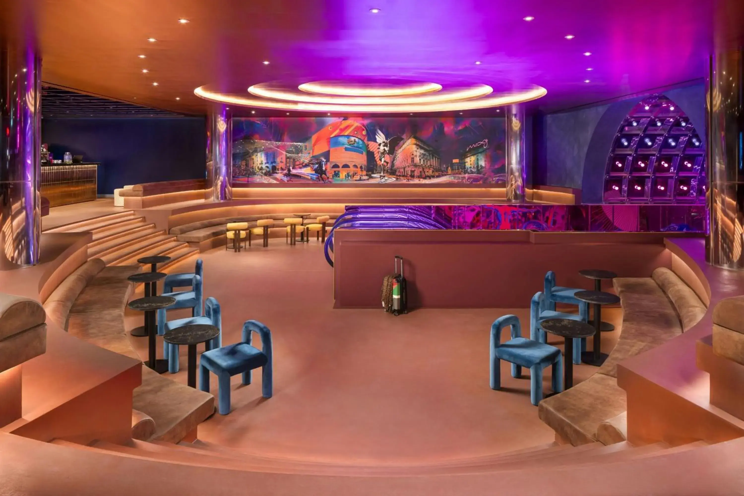 Moxy London Piccadilly Circus Moxy London Piccadilly Circus