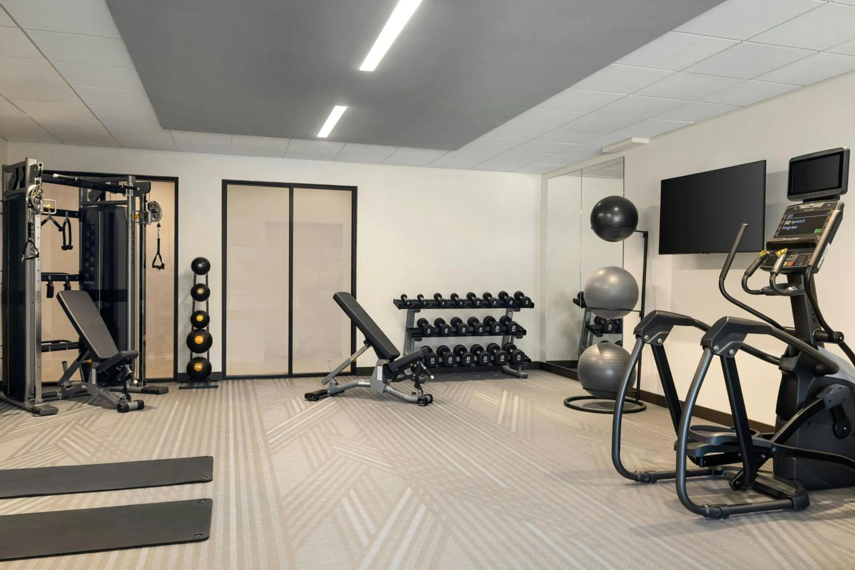 Fitness centre/facilities in TownePlace Suites by Marriott Forrest City