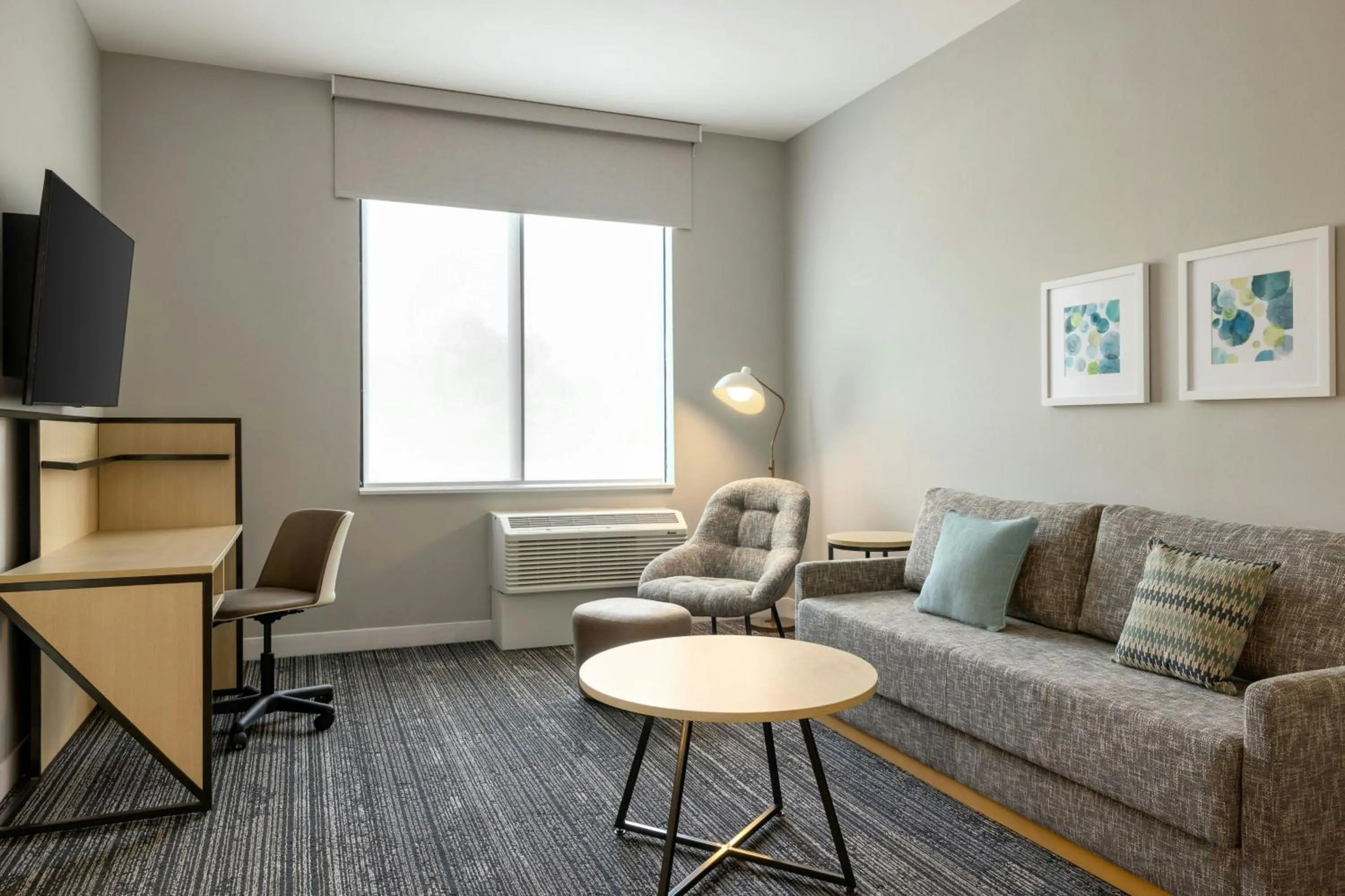 Living room in TownePlace Suites by Marriott Forrest City