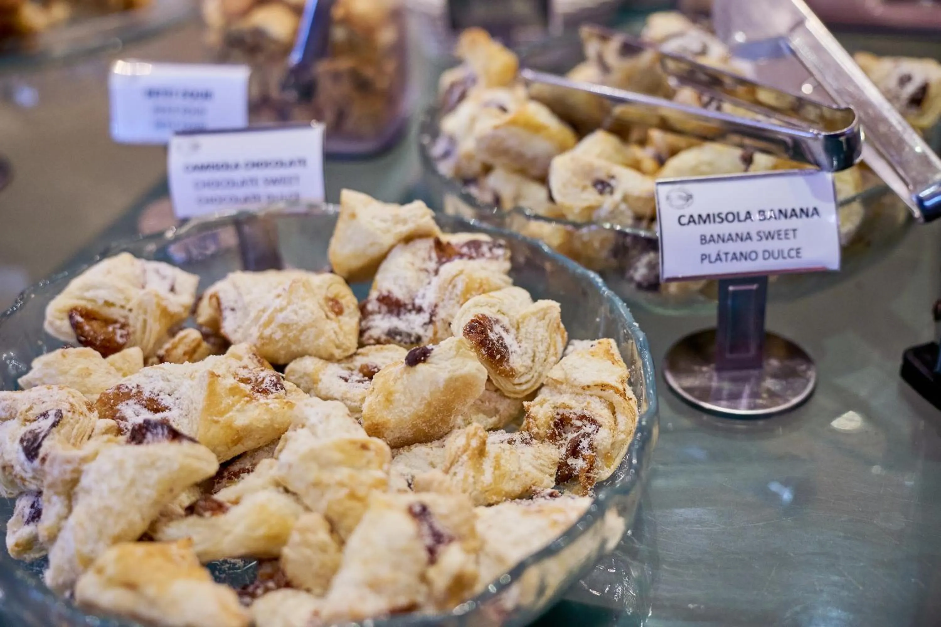 Restaurant/places to eat in South American Copacabana Hotel