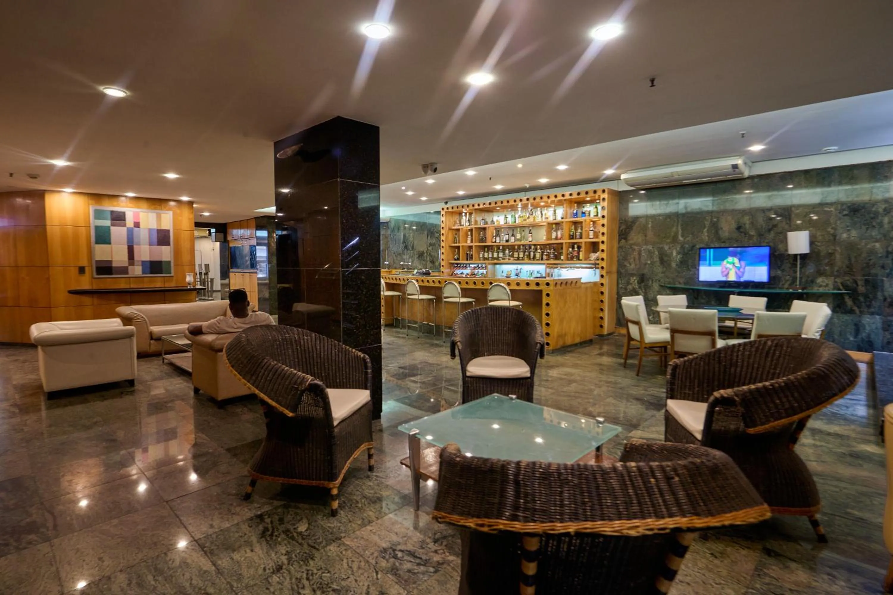 Lounge or bar in South American Copacabana Hotel