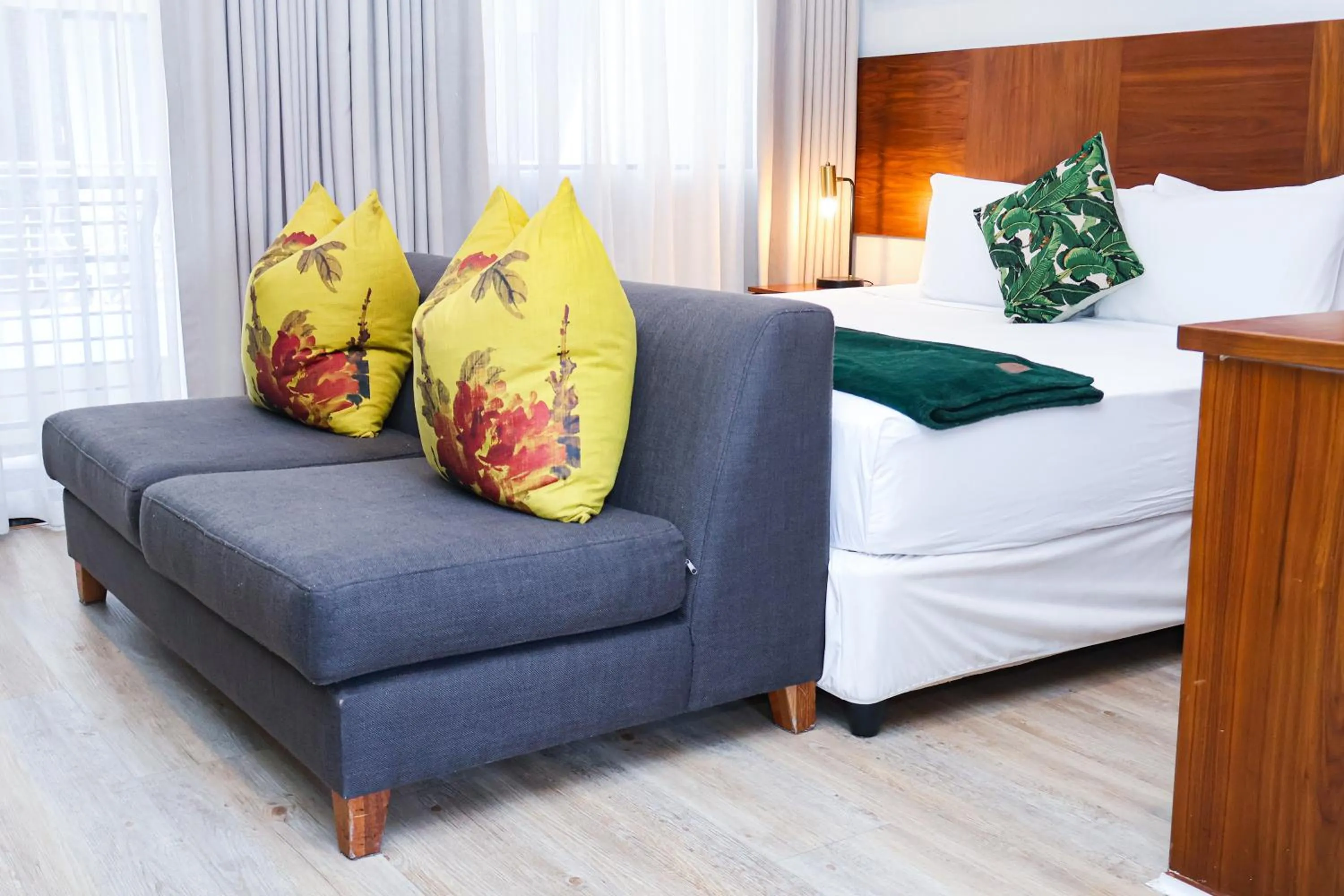 Deluxe Studio in Umhlanga Apart Hotel