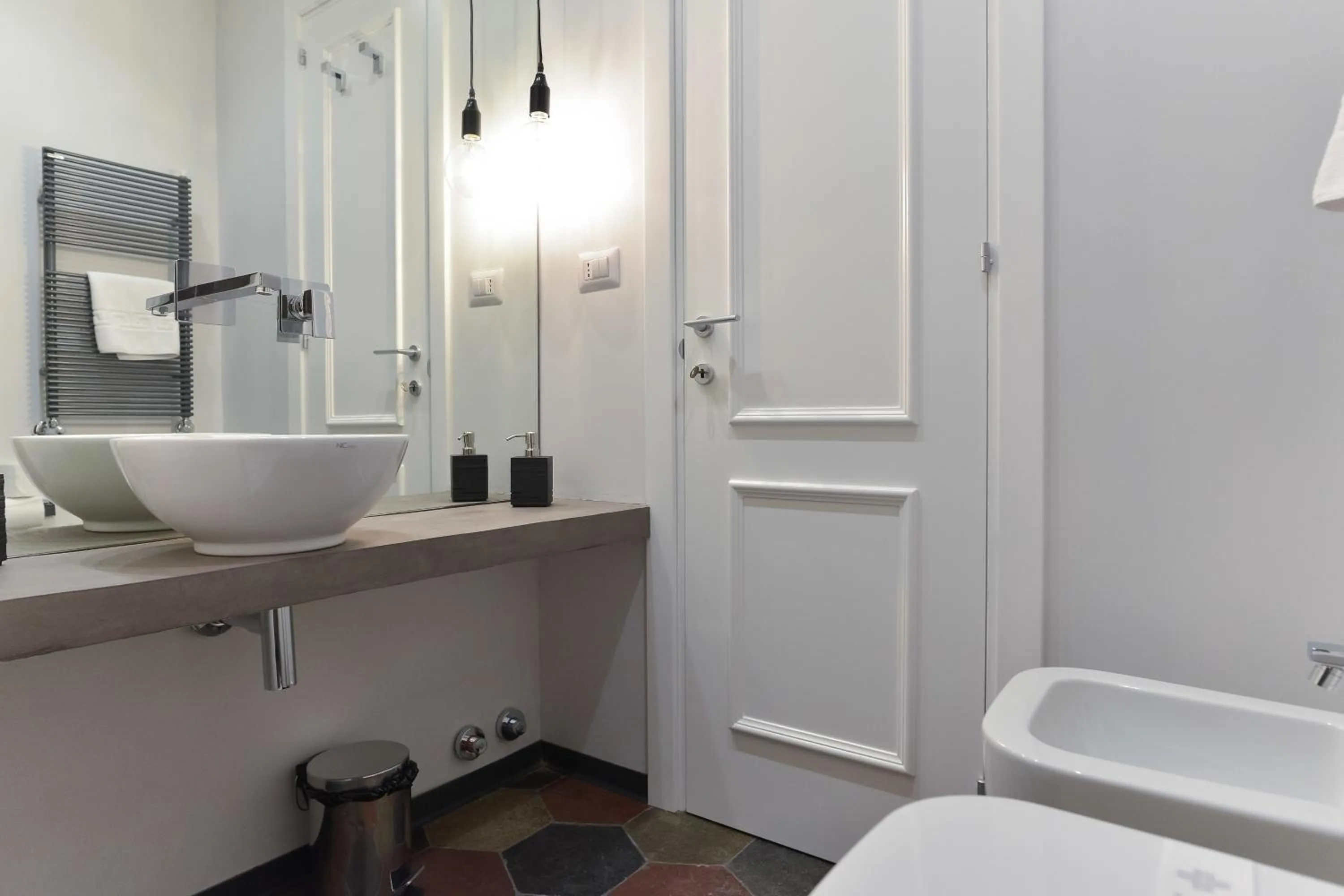 Bathroom in EVE Luxury Apartments Pantheon