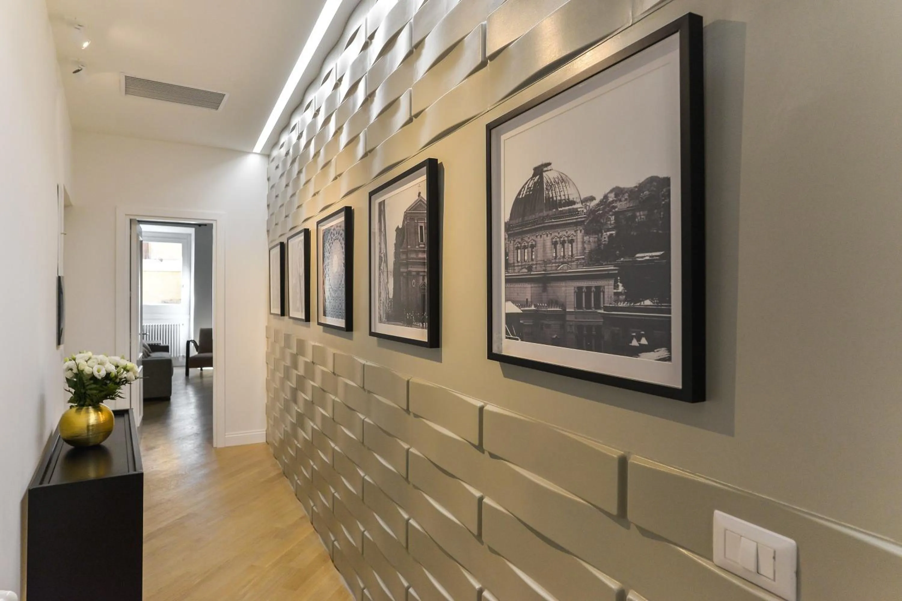 Lobby or reception in EVE Luxury Apartments Pantheon