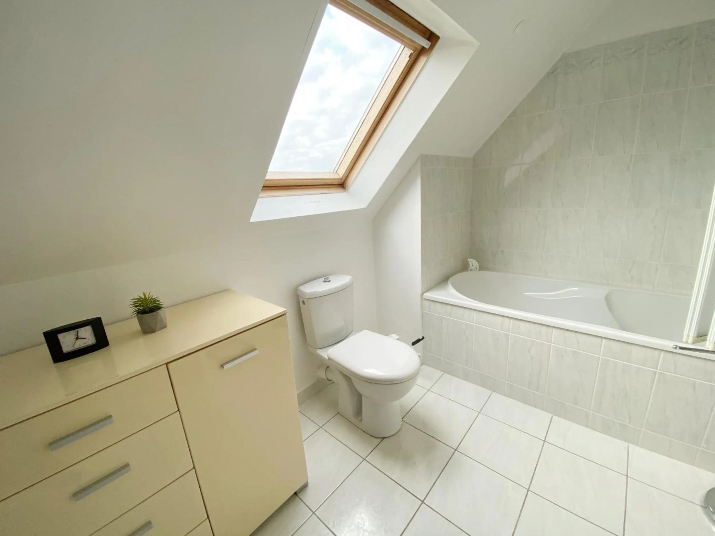 Bathroom in KERBACHIQUE - Maison, Confort, Jardin - C89