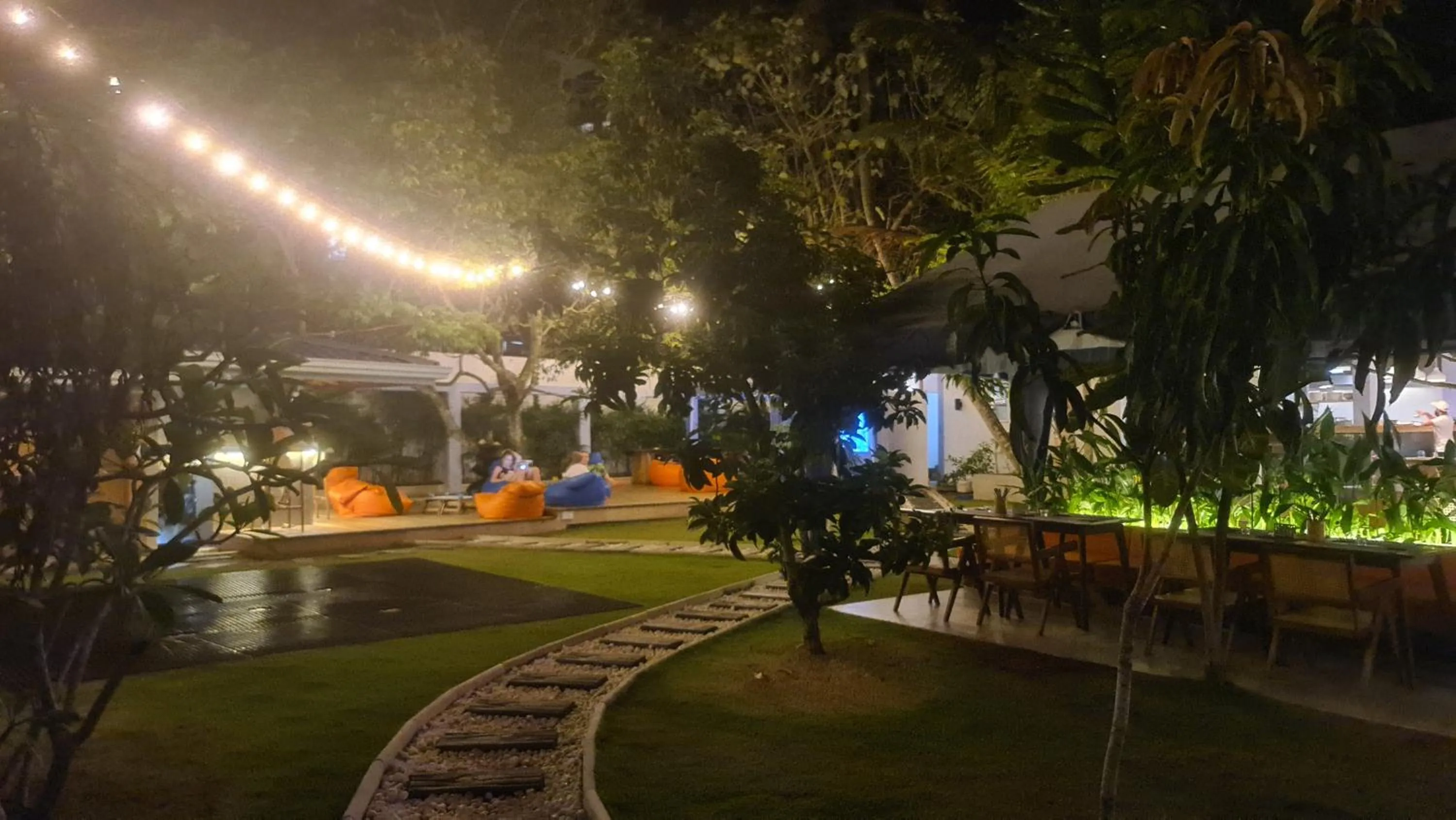 Night in Hotel Good Life Unawatuna