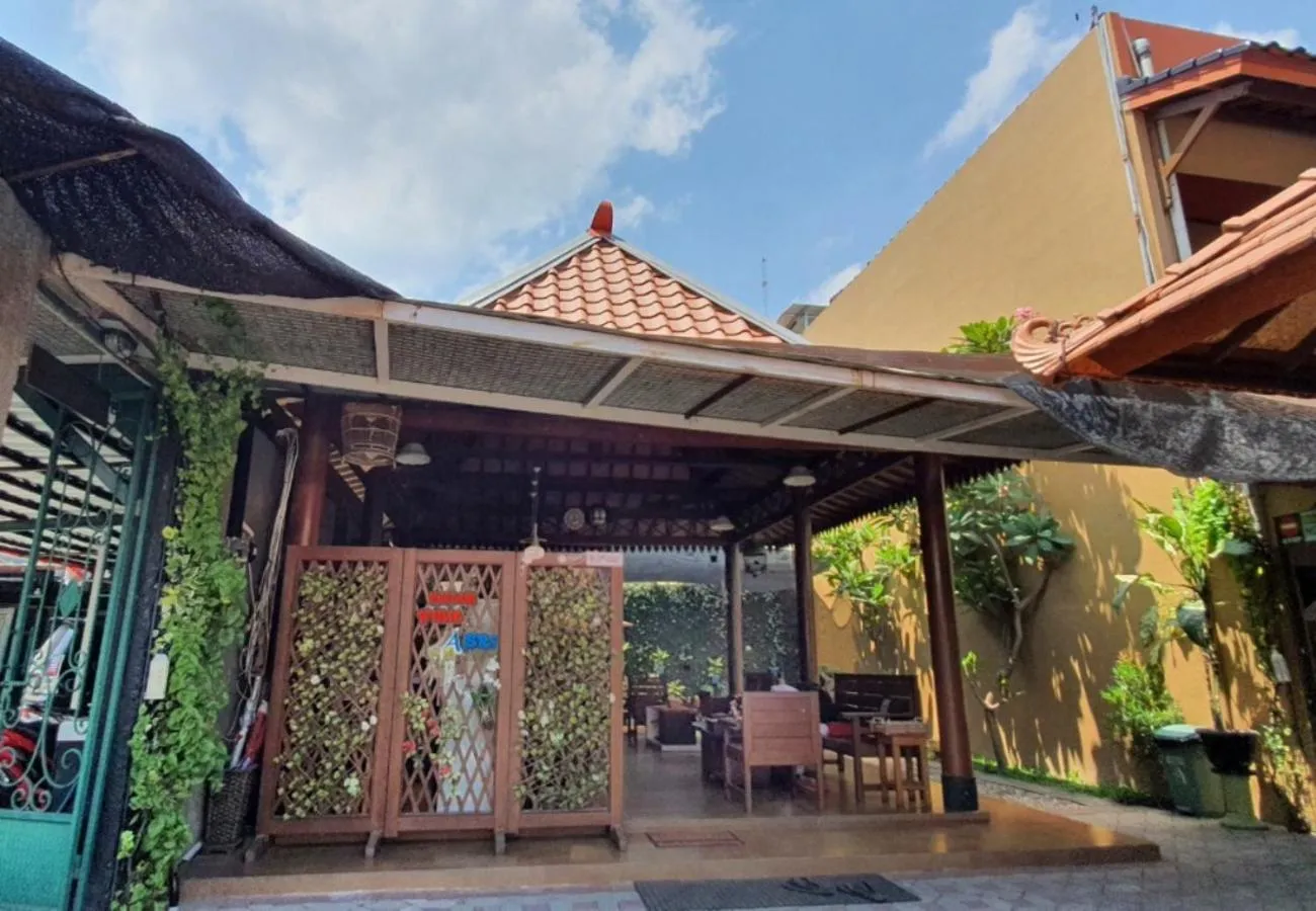 Property building in Ndalem Winie Asri