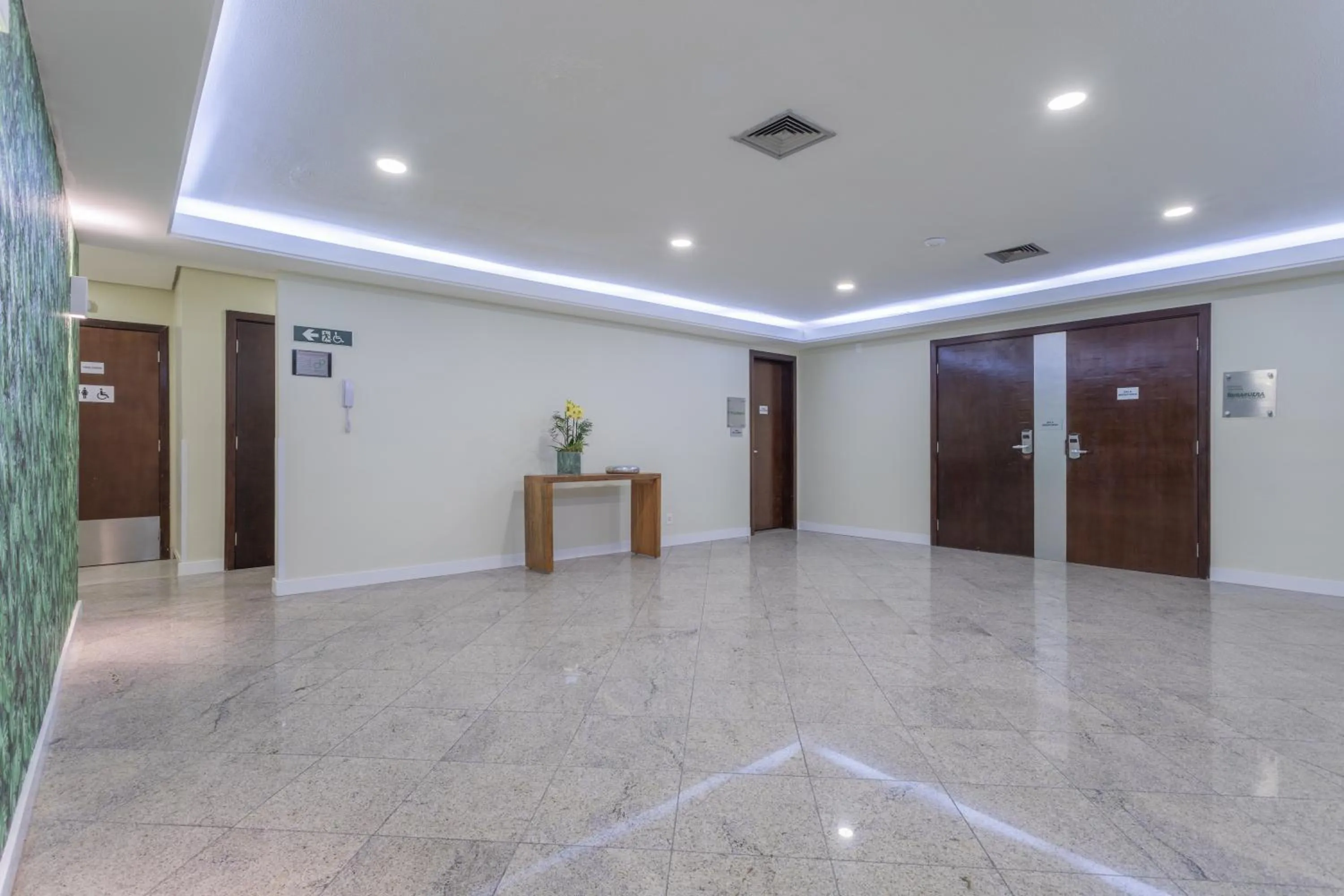 Meeting/conference room in Green Place Ibirapuera