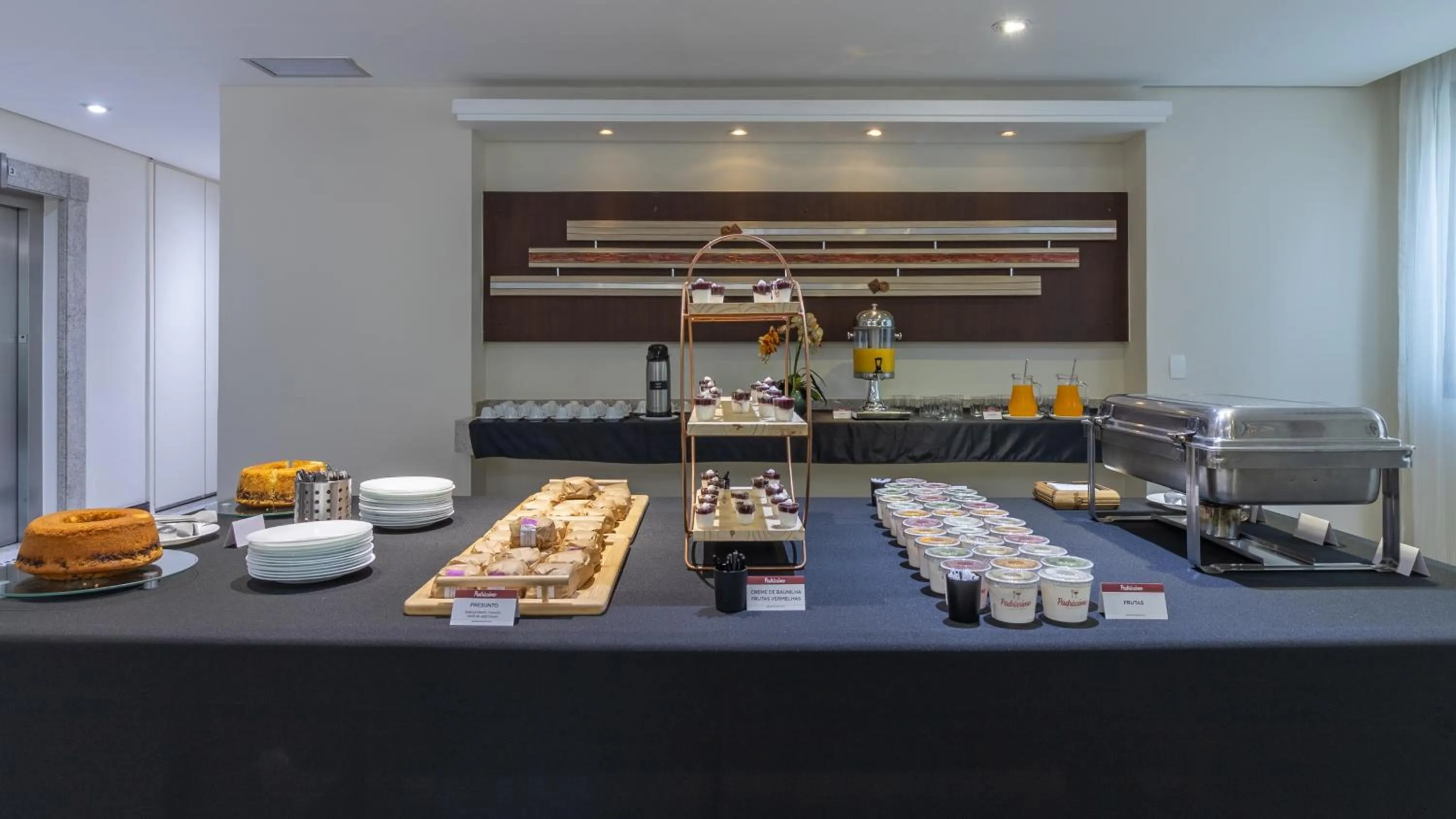 Meeting/conference room in Green Place Ibirapuera