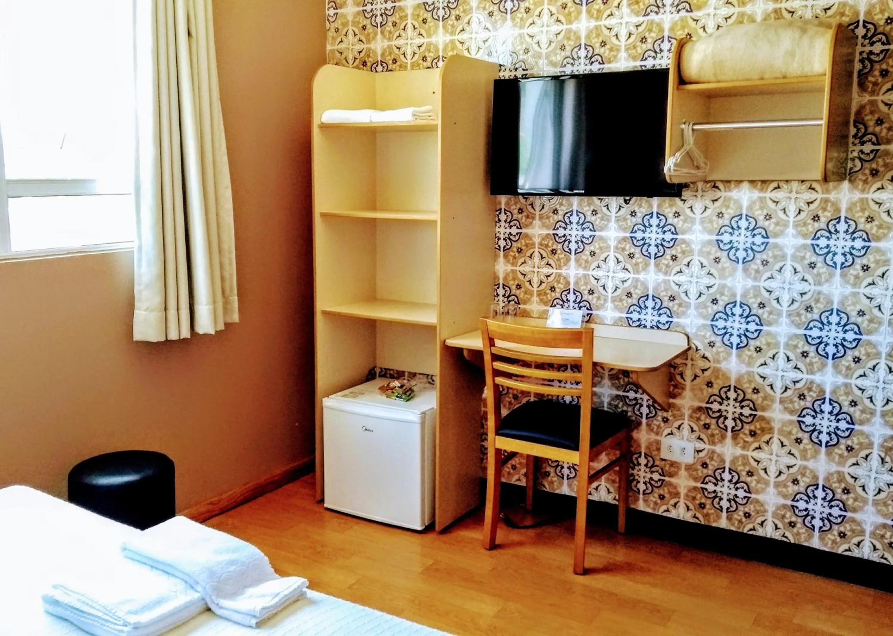 TV and multimedia, Bed in Vespasiano Hotel Telêmaco Borba