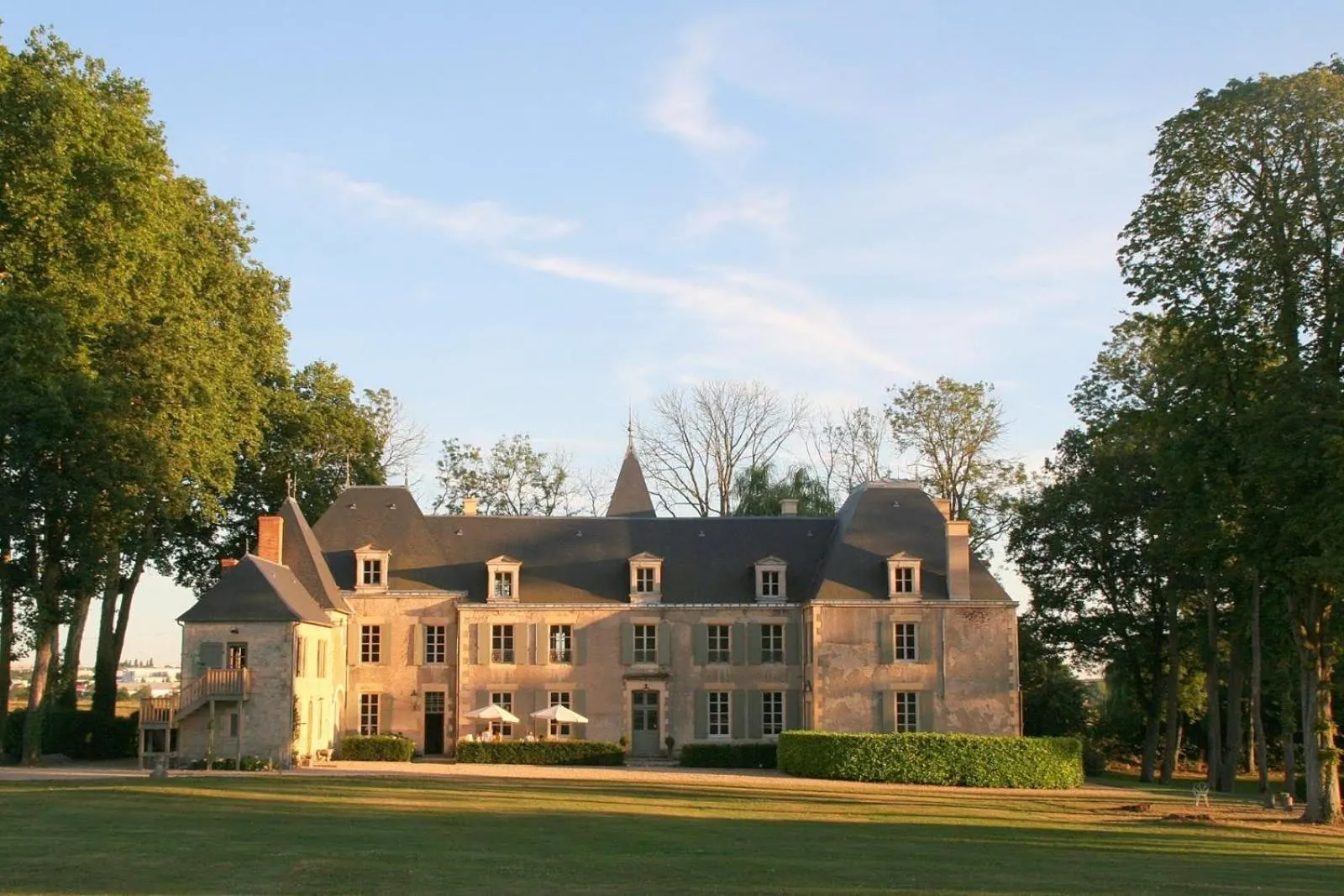 Facade/entrance in Château de Planchevienne