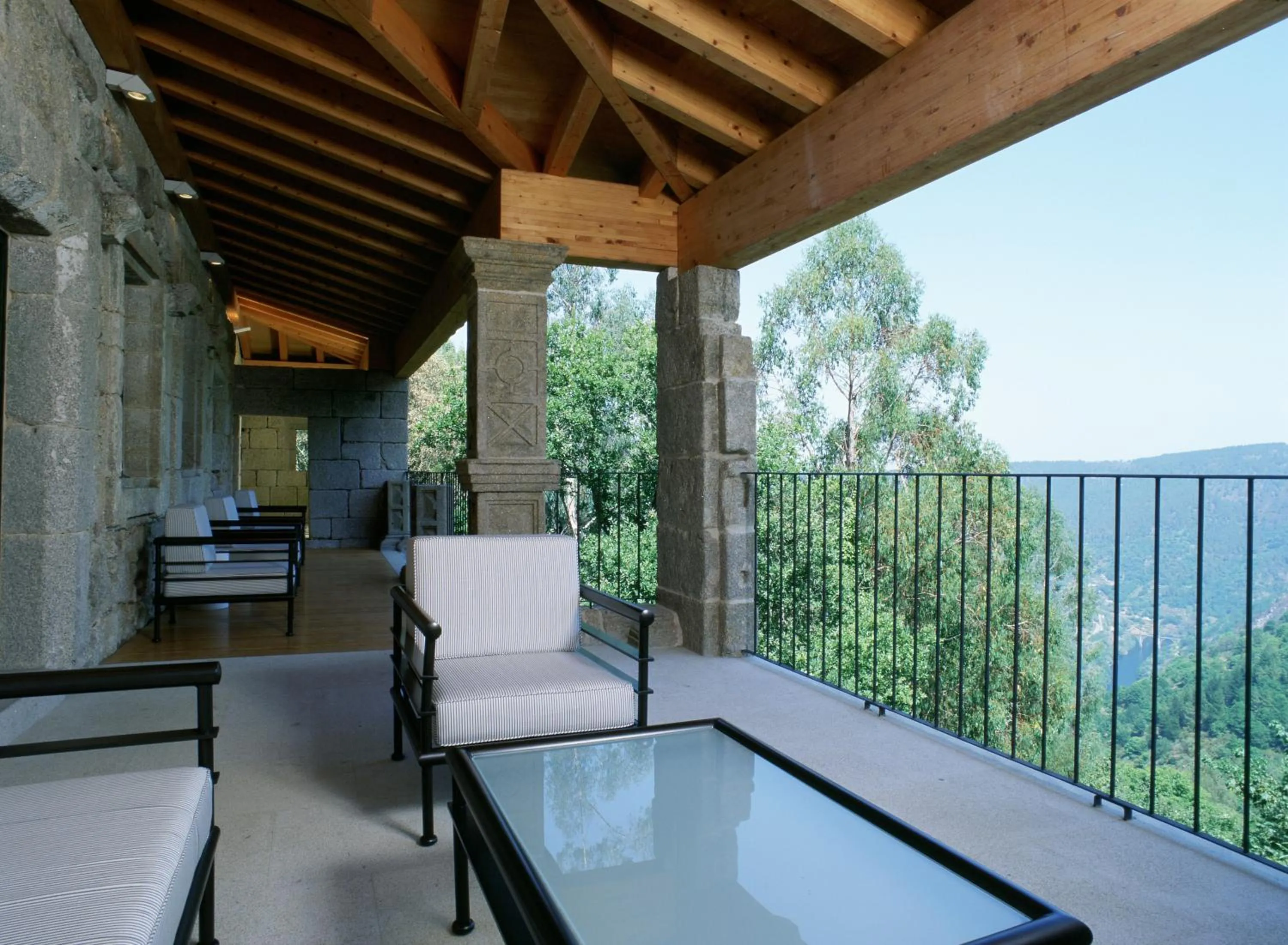 Seating area in Parador de Santo Estevo