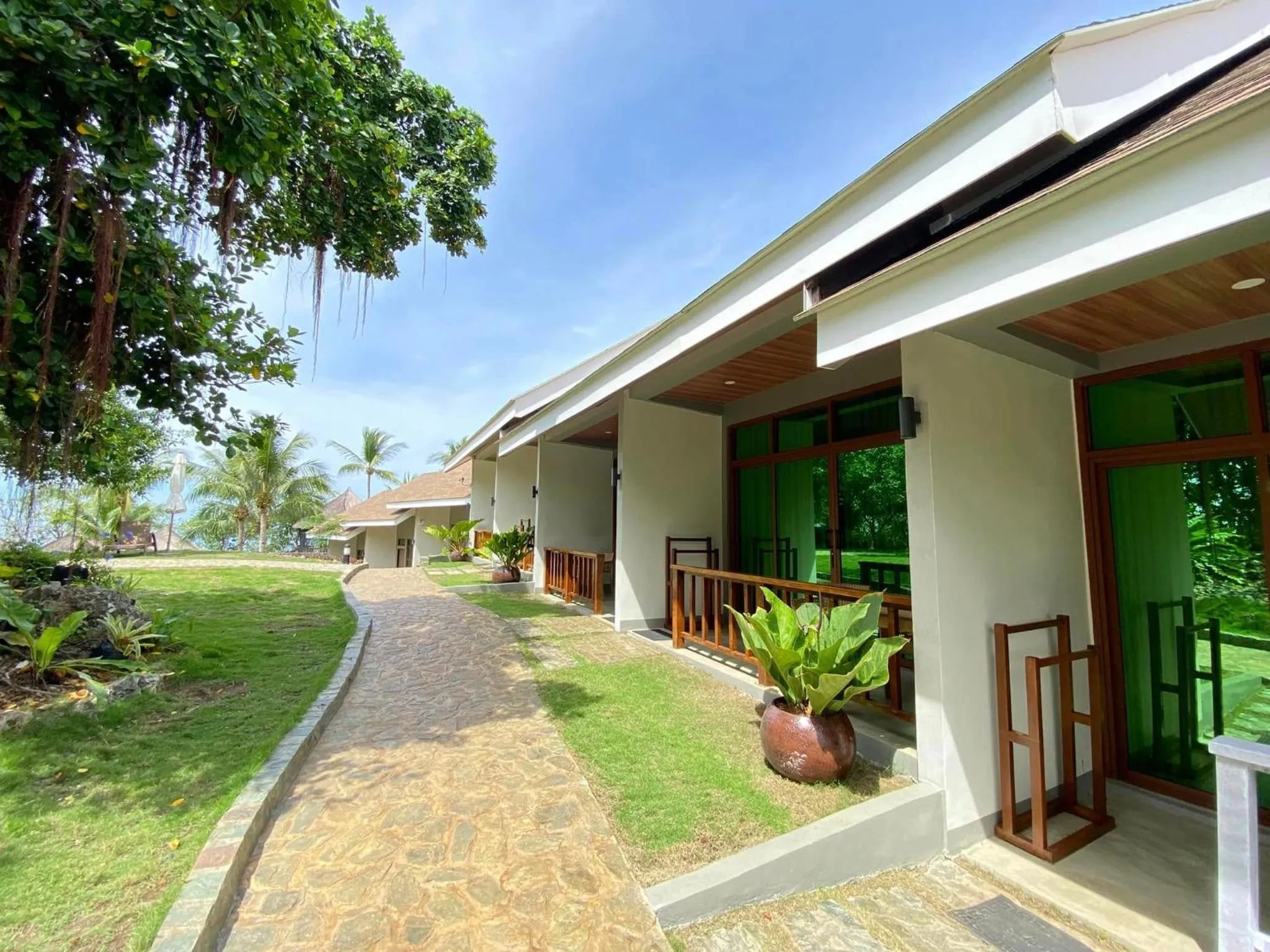 Bugnaw Si-e Beach Resort