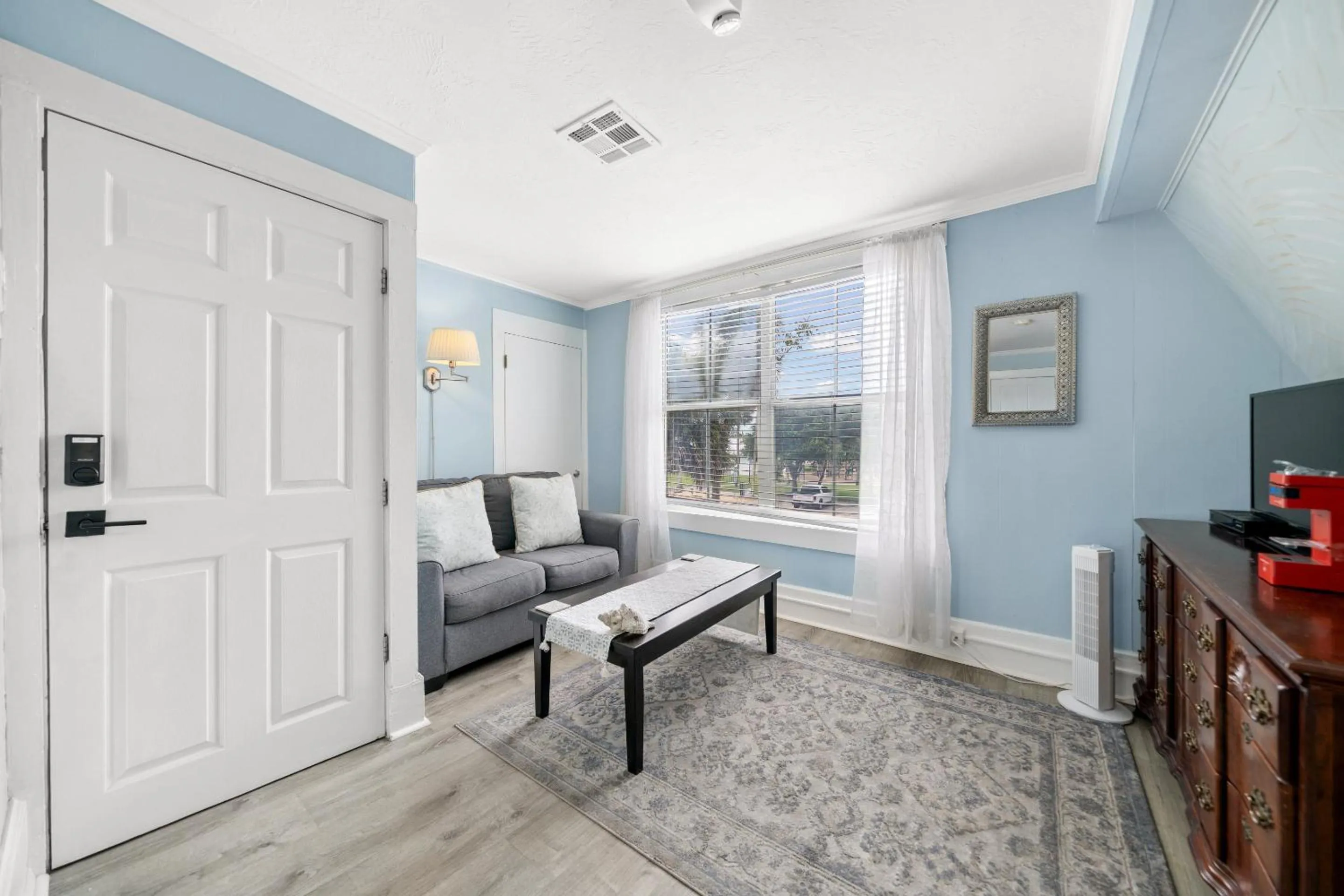 Bedroom in SeaGlass Inn Bed and Breakfast