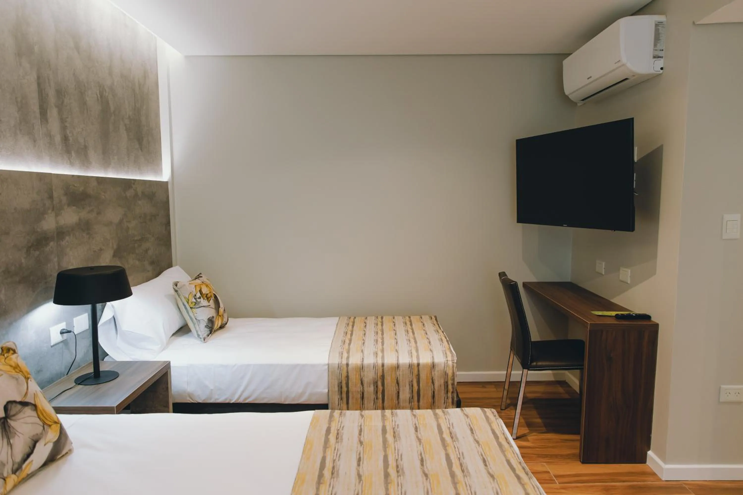 Bed in Uthgra Presidente Perón