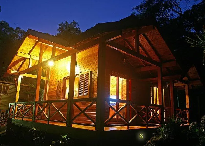 Facade/entrance in Chalets do Vale