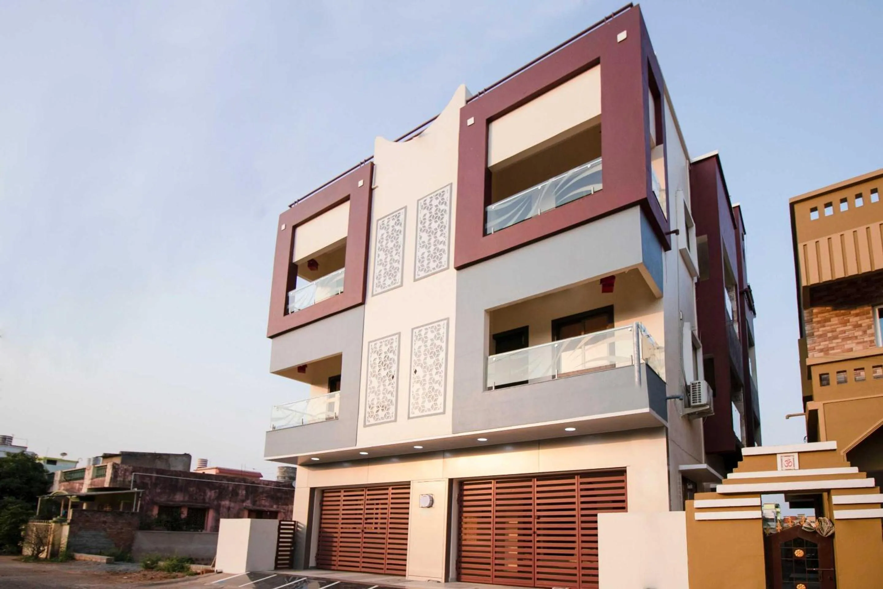 Facade/entrance in Hotel O Modern Stay Near ITER