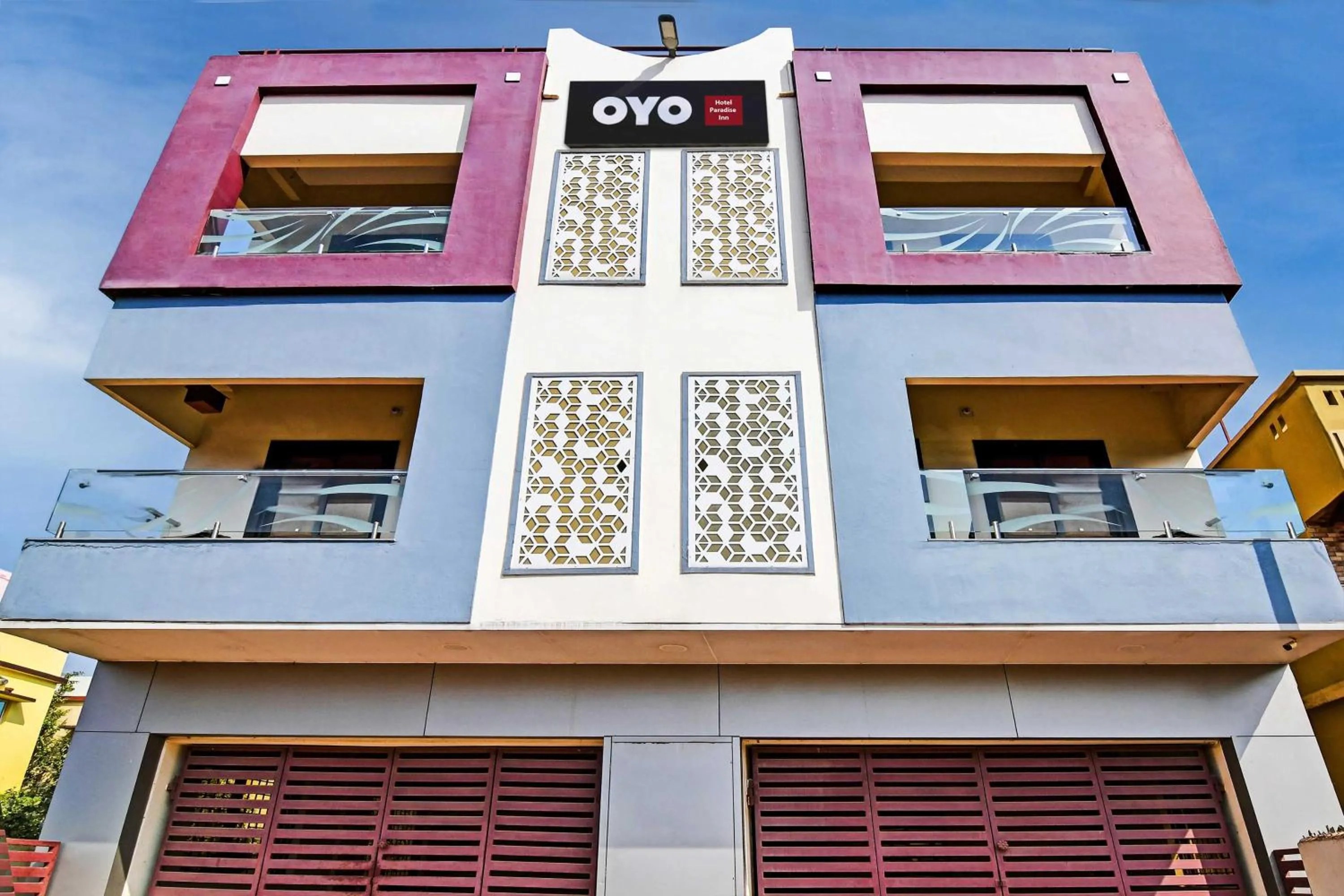 Facade/entrance in Hotel O Modern Stay Near ITER